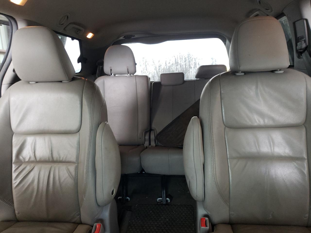 2015 Toyota Sienna Xle White vin: 5TDDK3DC1FS118758