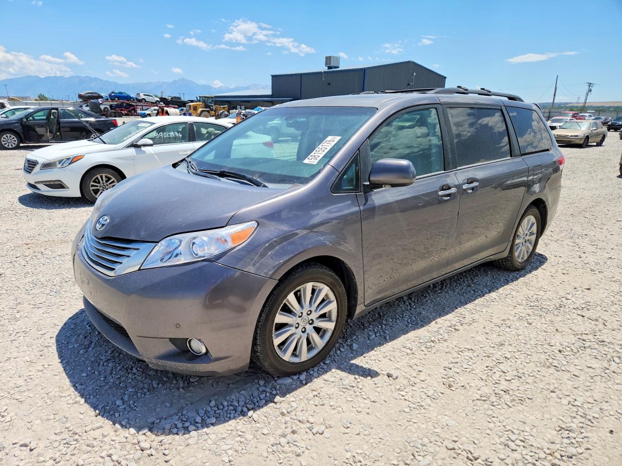 2011 Toyota Sienna Limited 7-passenger Gray vin: 5TDDK3DC2BS010367