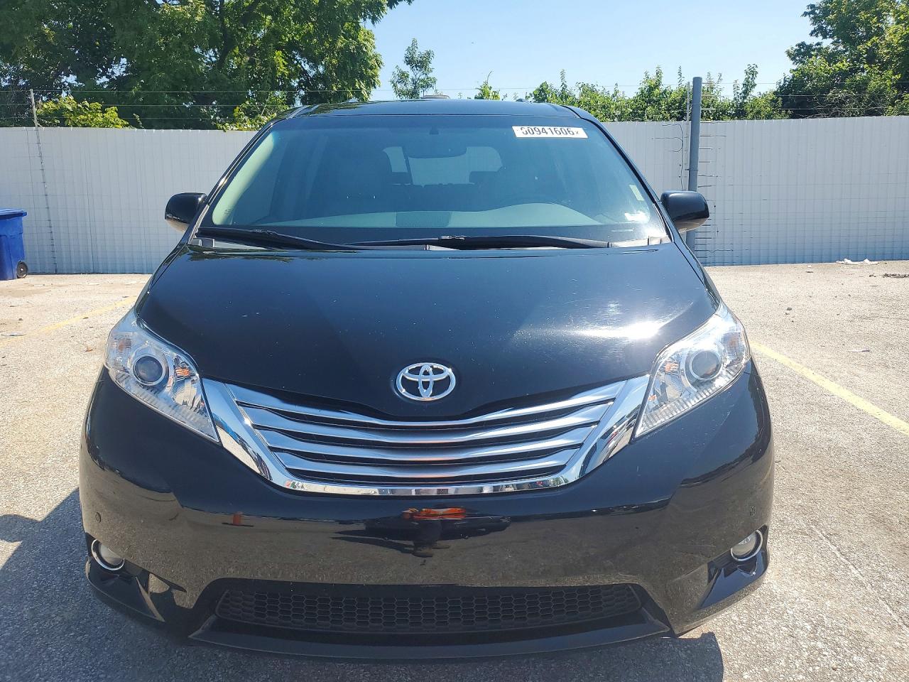 2012 Toyota Sienna Limited 7-passenger Black vin: 5TDDK3DC2CS042396