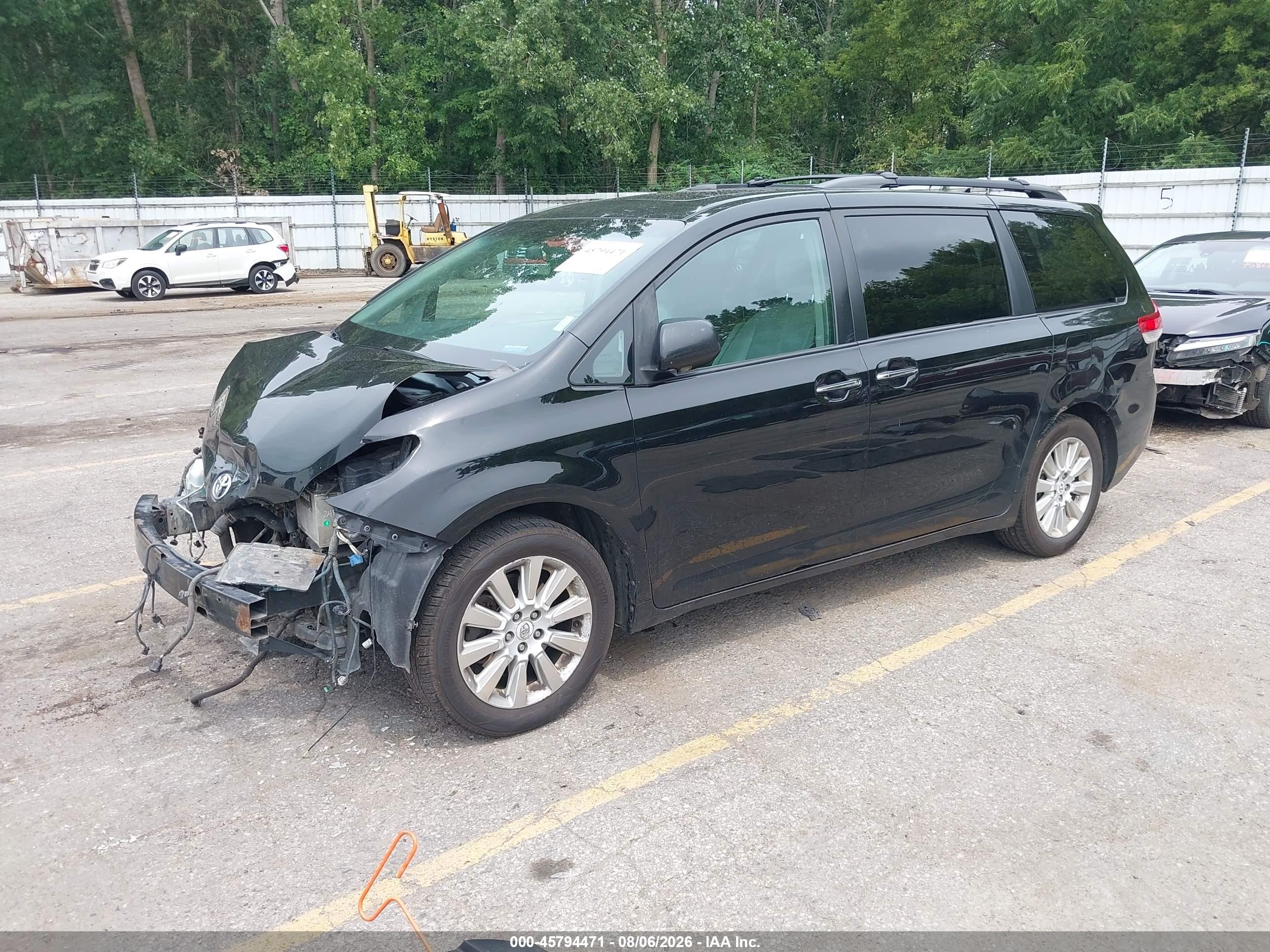 2011 Toyota Sienna Limited Black vin: 5TDDK3DC3BS006764