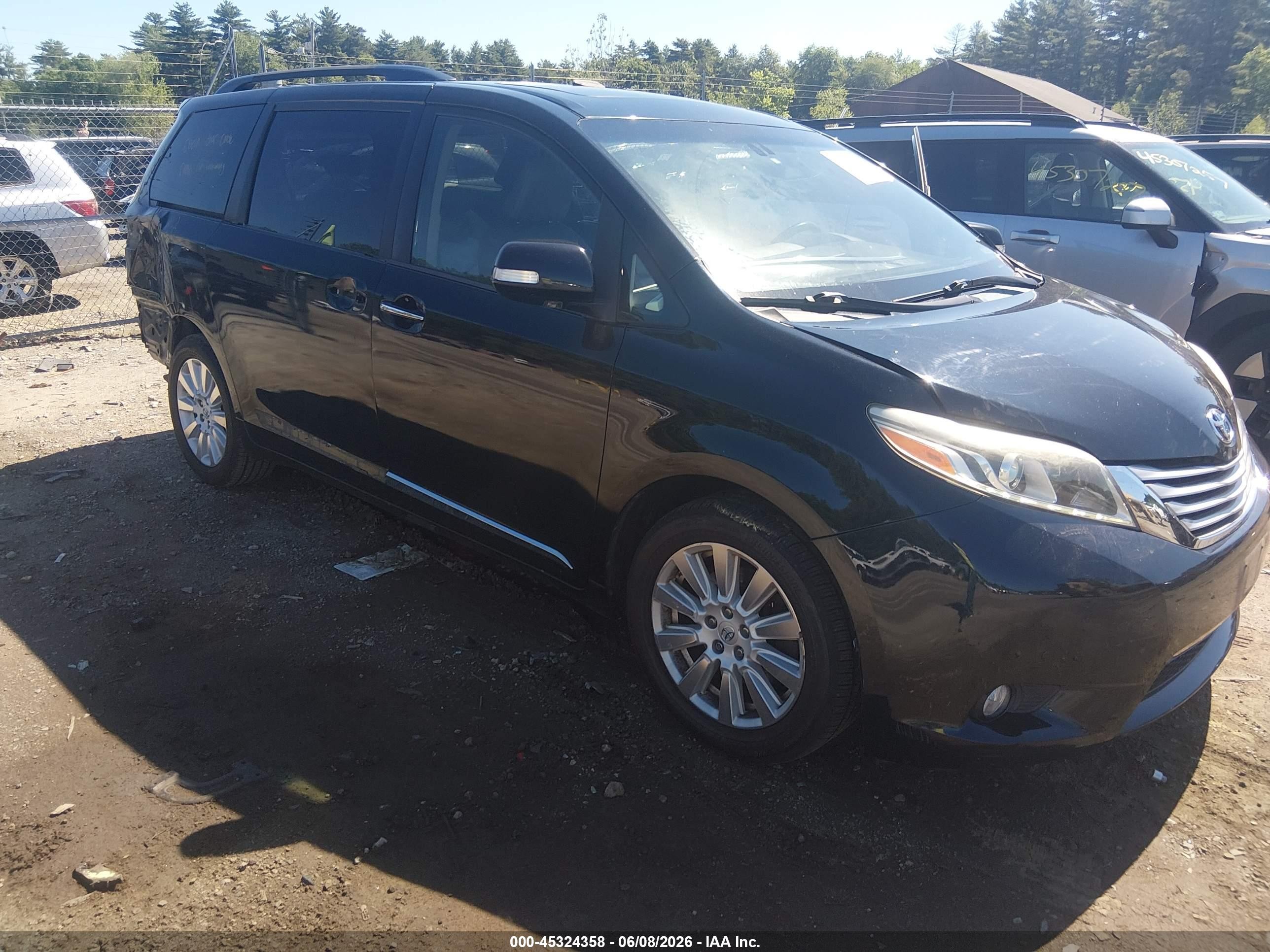 2015 Toyota Sienna Limited Premium 7 Passenger Black vin: 5TDDK3DC3FS102836