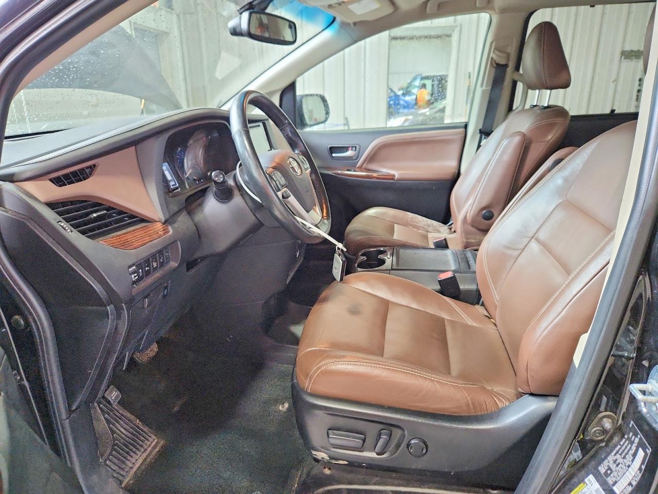 2015 Toyota Sienna Limited Premium 7-passenger Black vin: 5TDDK3DC4FS100416