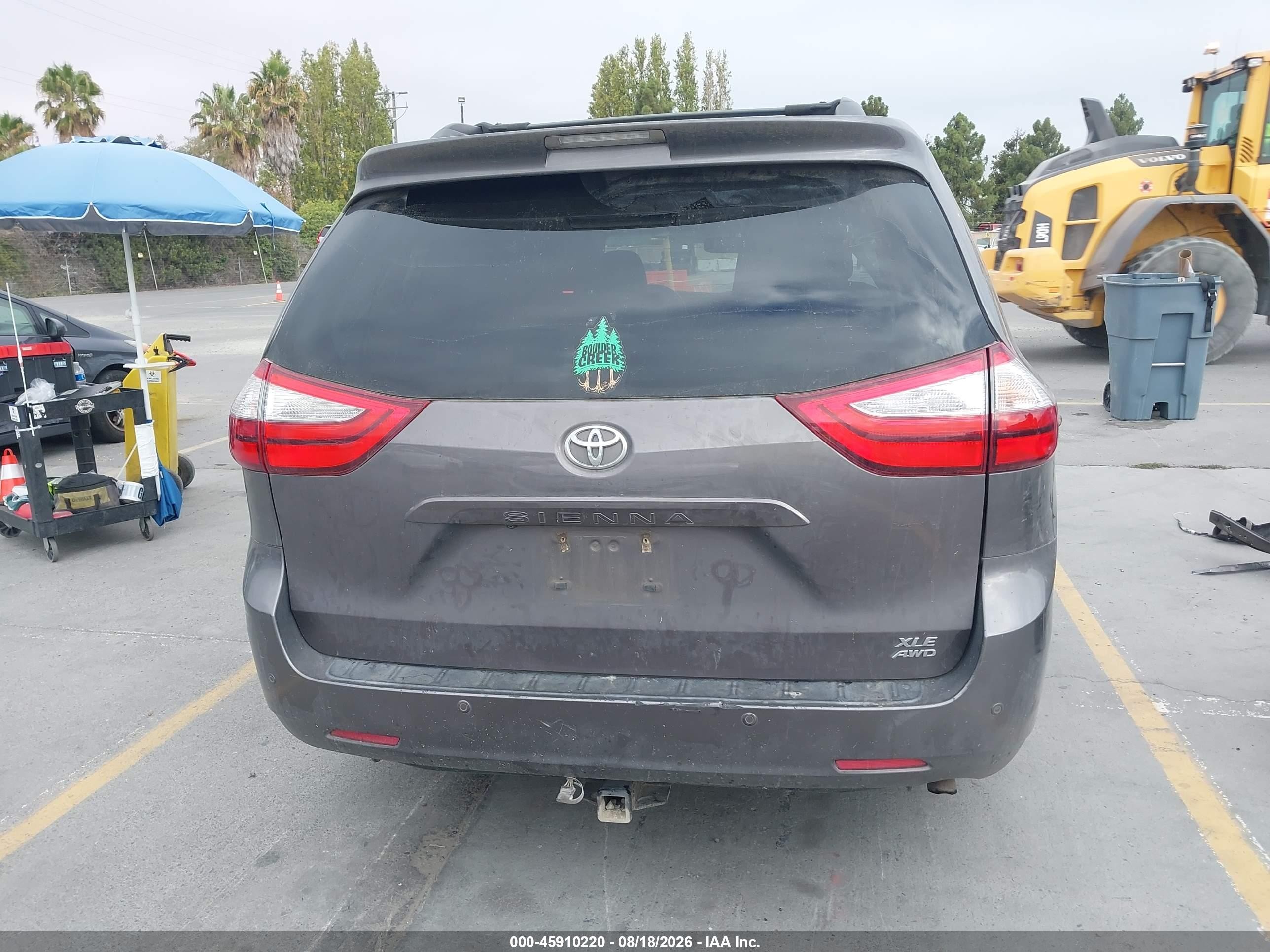2015 Toyota Sienna Xle Premium 7 Passenger Gray vin: 5TDDK3DC4FS103588