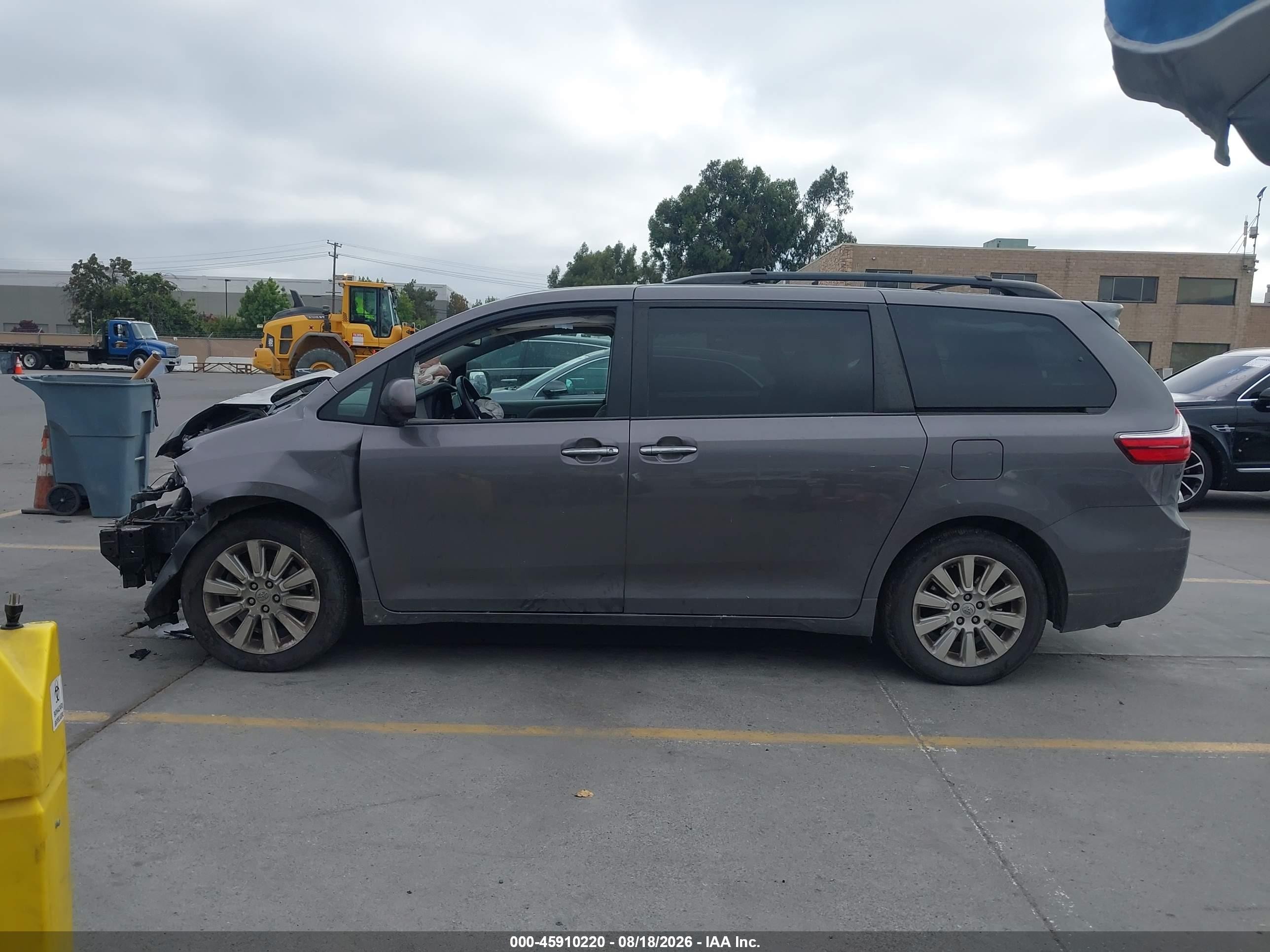 2015 Toyota Sienna Xle Premium 7 Passenger Gray vin: 5TDDK3DC4FS103588