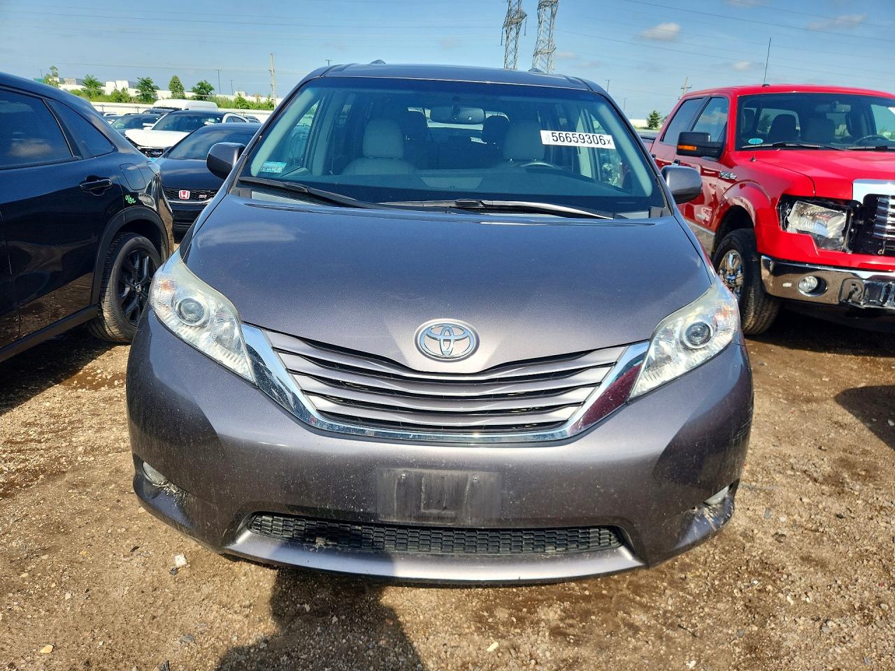 2015 Toyota Sienna Silver vin: 5TDDK3DC4FS125025