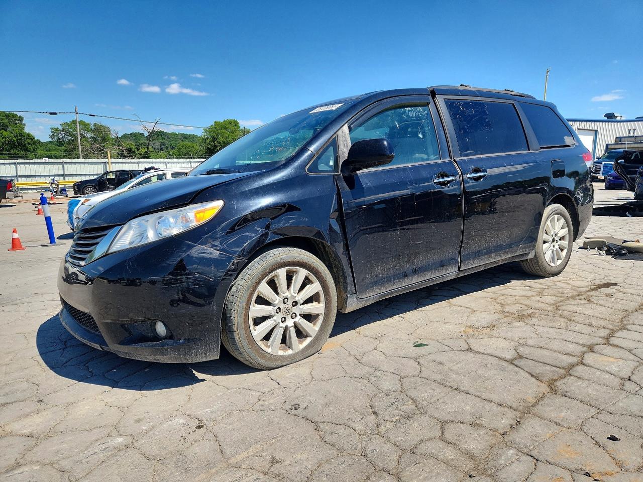2012 Toyota Sienna Xle 7-passenger Black vin: 5TDDK3DC5CS042019