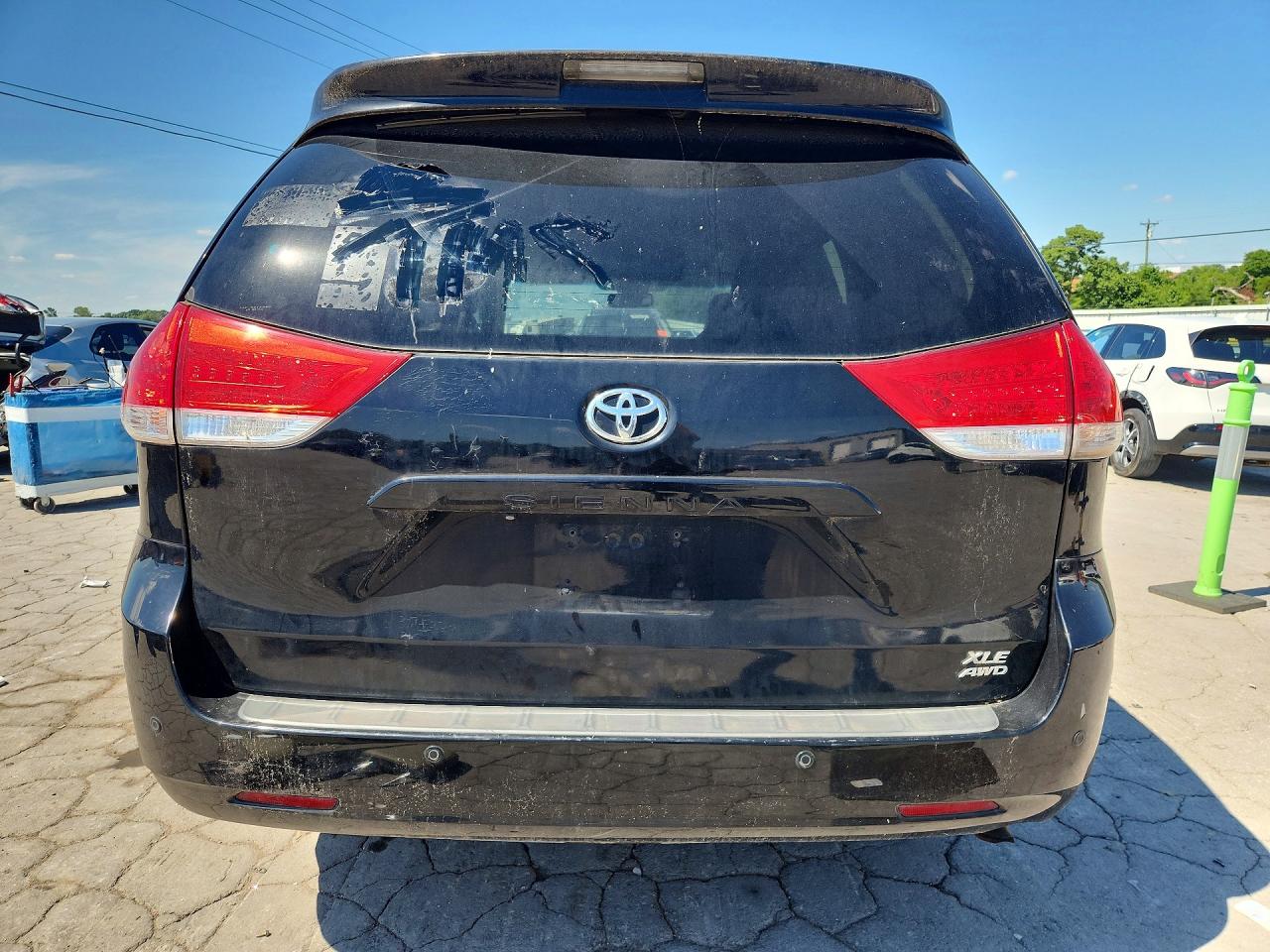 2012 Toyota Sienna Xle 7-passenger Black vin: 5TDDK3DC5CS042019