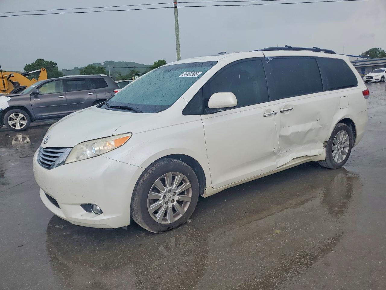 2012 Toyota Sienna Limited 7-passenger White vin: 5TDDK3DC5CS045454