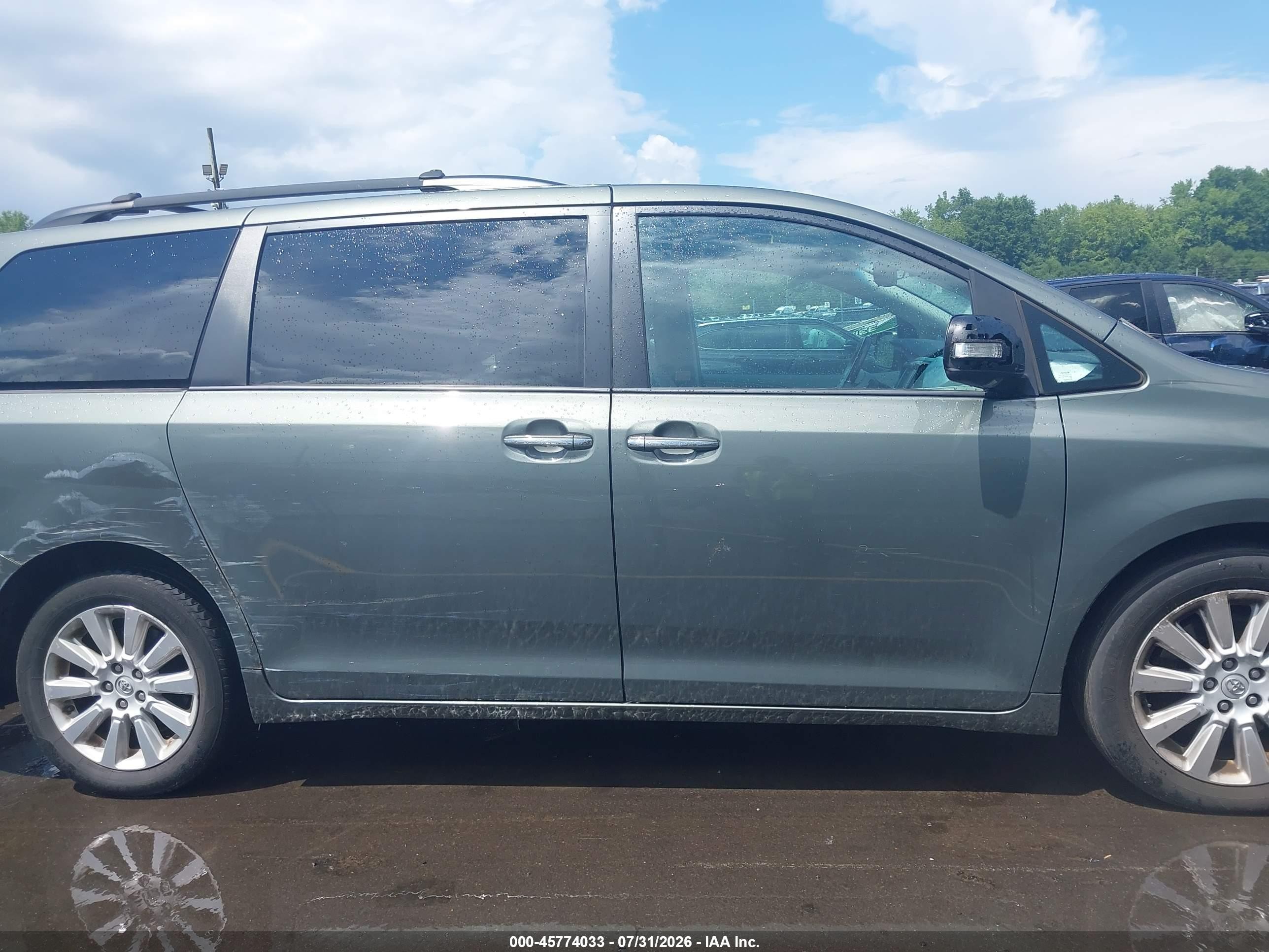 2013 Toyota Sienna Limited 7 Passenger Teal vin: 5TDDK3DC5DS065138