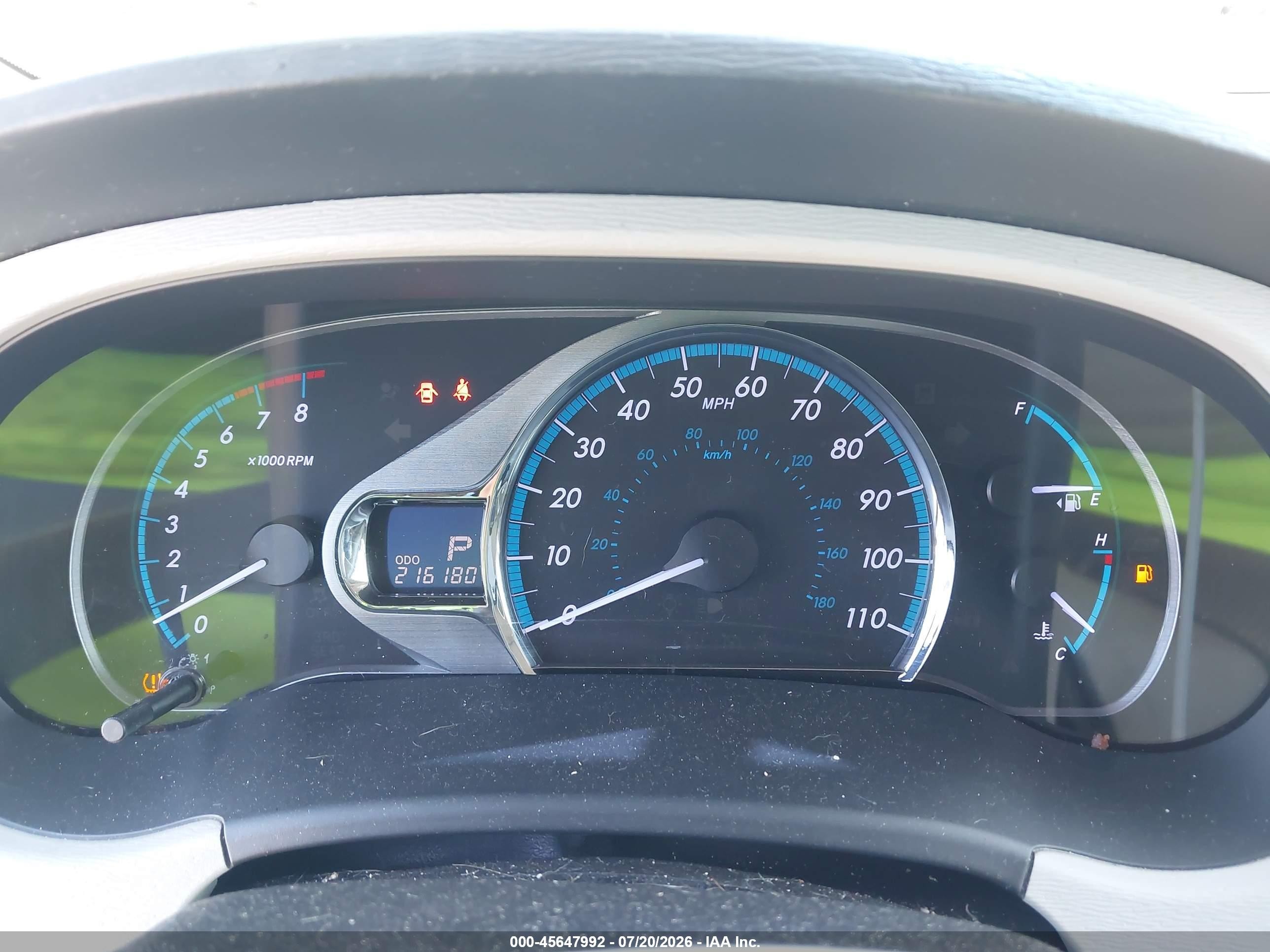 2013 Toyota Sienna Xle 7 Passenger Серый vin: 5TDDK3DC5DS065916