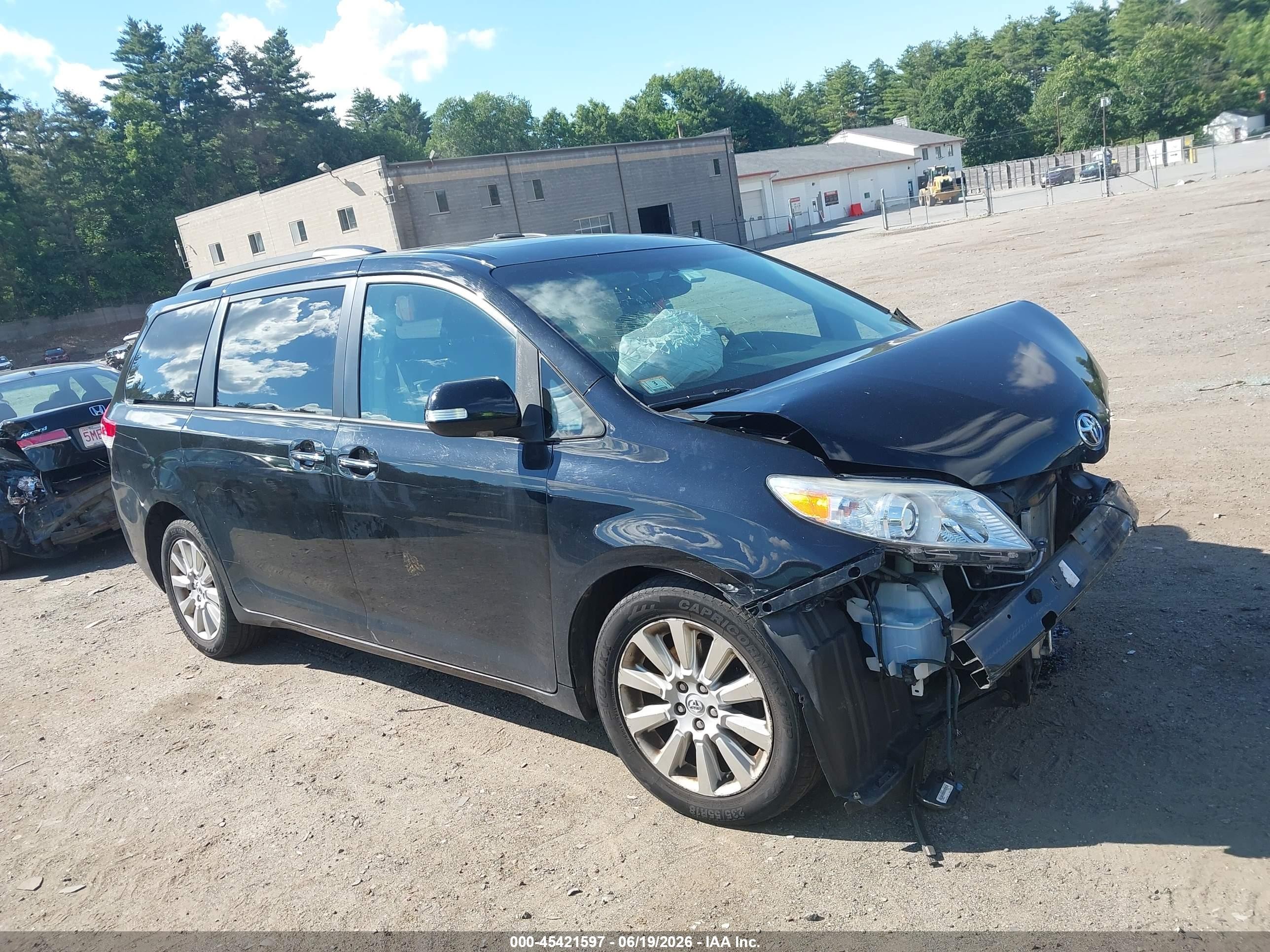 2014 Toyota Sienna Limited 7 Passenger Black vin: 5TDDK3DC5ES071765