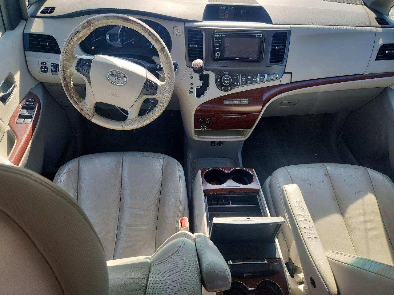 2014 Toyota Sienna Xle 7-passenger Серый vin: 5TDDK3DC5ES078828