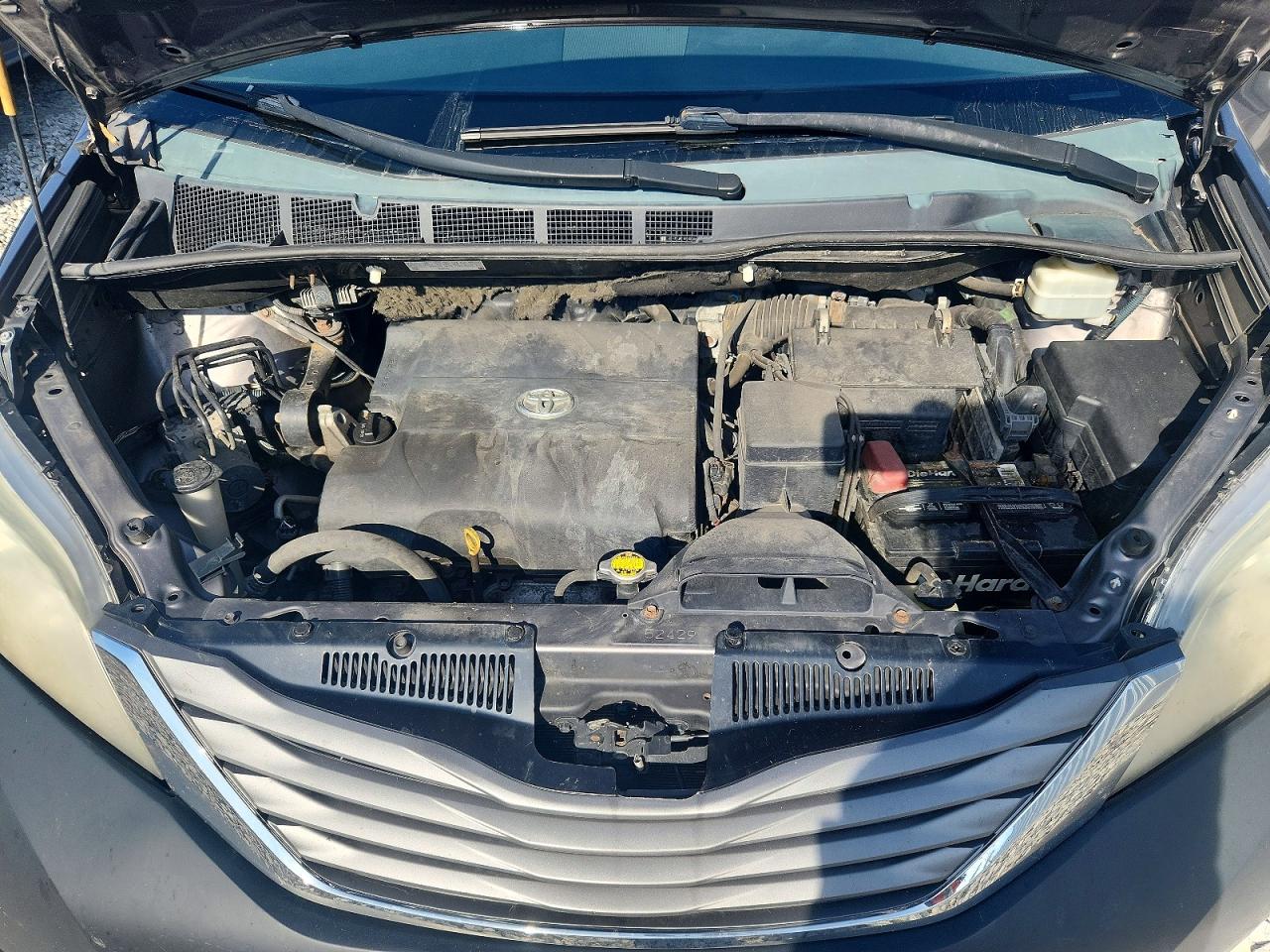 2014 Toyota Sienna Xle 7-passenger Серый vin: 5TDDK3DC5ES078828