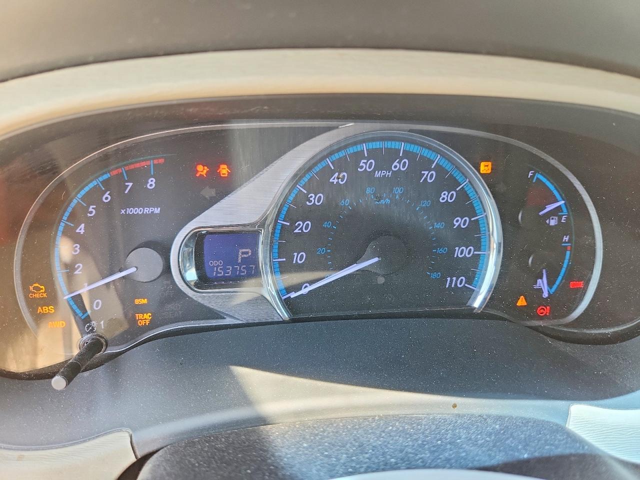 2014 Toyota Sienna Xle 7-passenger White vin: 5TDDK3DC5ES079297