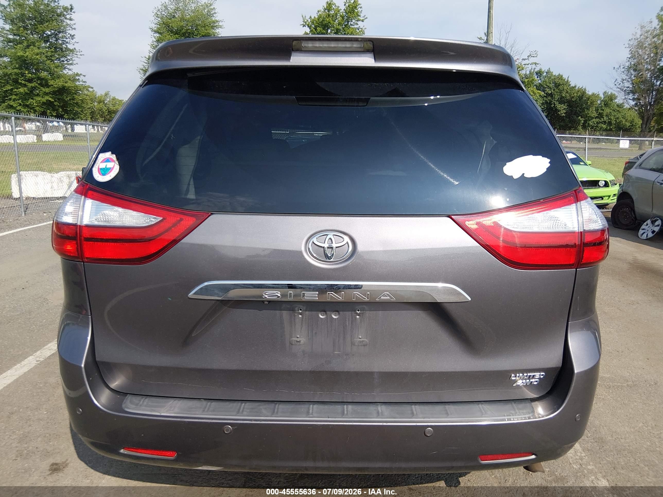 2015 Toyota Sienna Limited Premium 7 Passenger Gray vin: 5TDDK3DC5FS109576