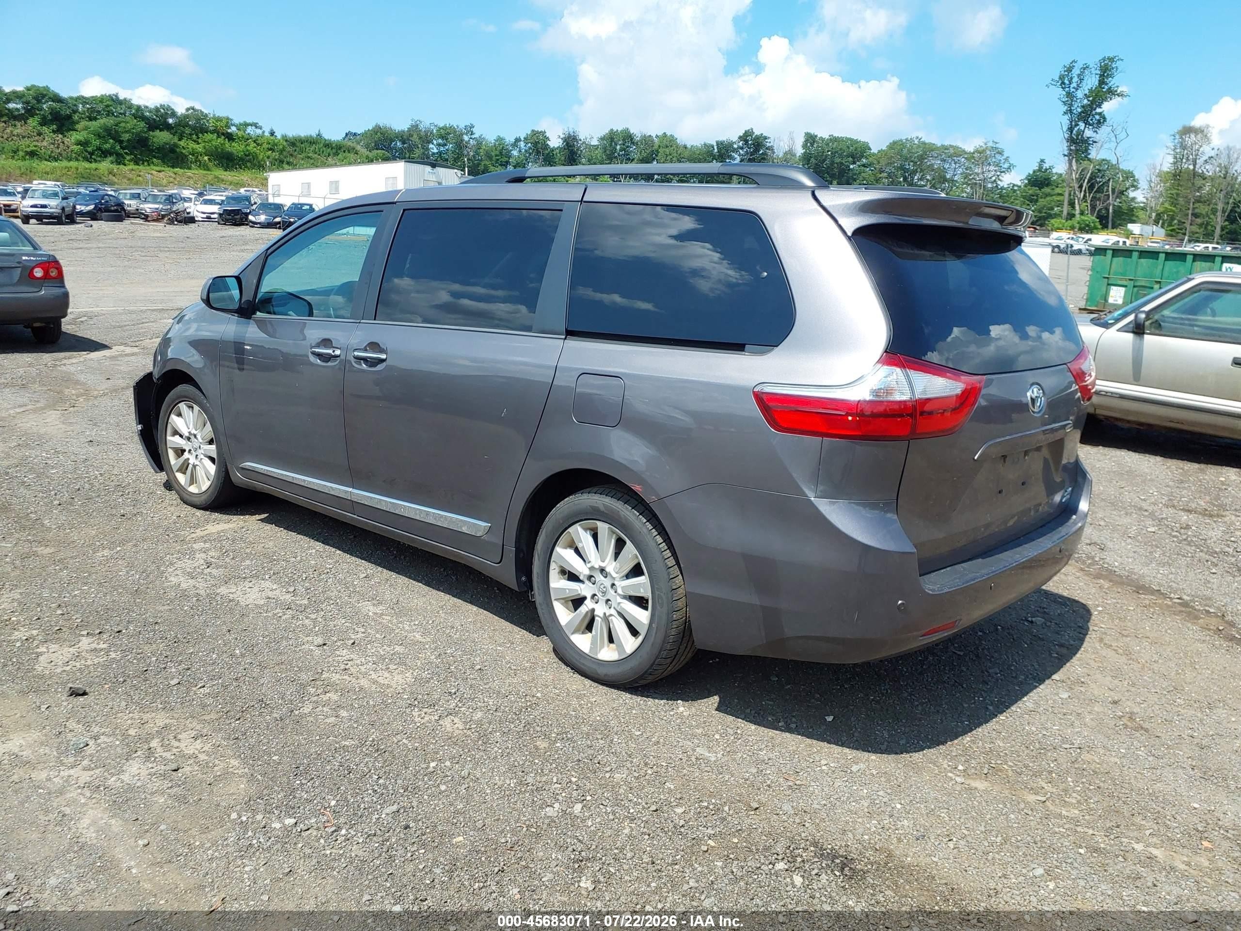 2015 Toyota Sienna Xle Premium 7 Passenger Gray vin: 5TDDK3DC5FS122280