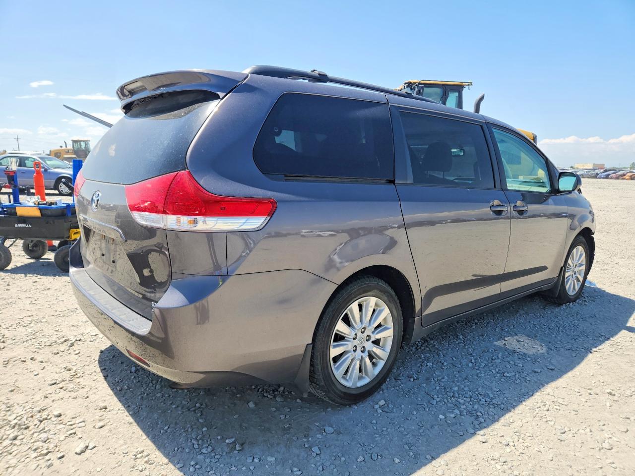 2012 Toyota Sienna Xle 7-passenger Gray vin: 5TDDK3DC6CS044295