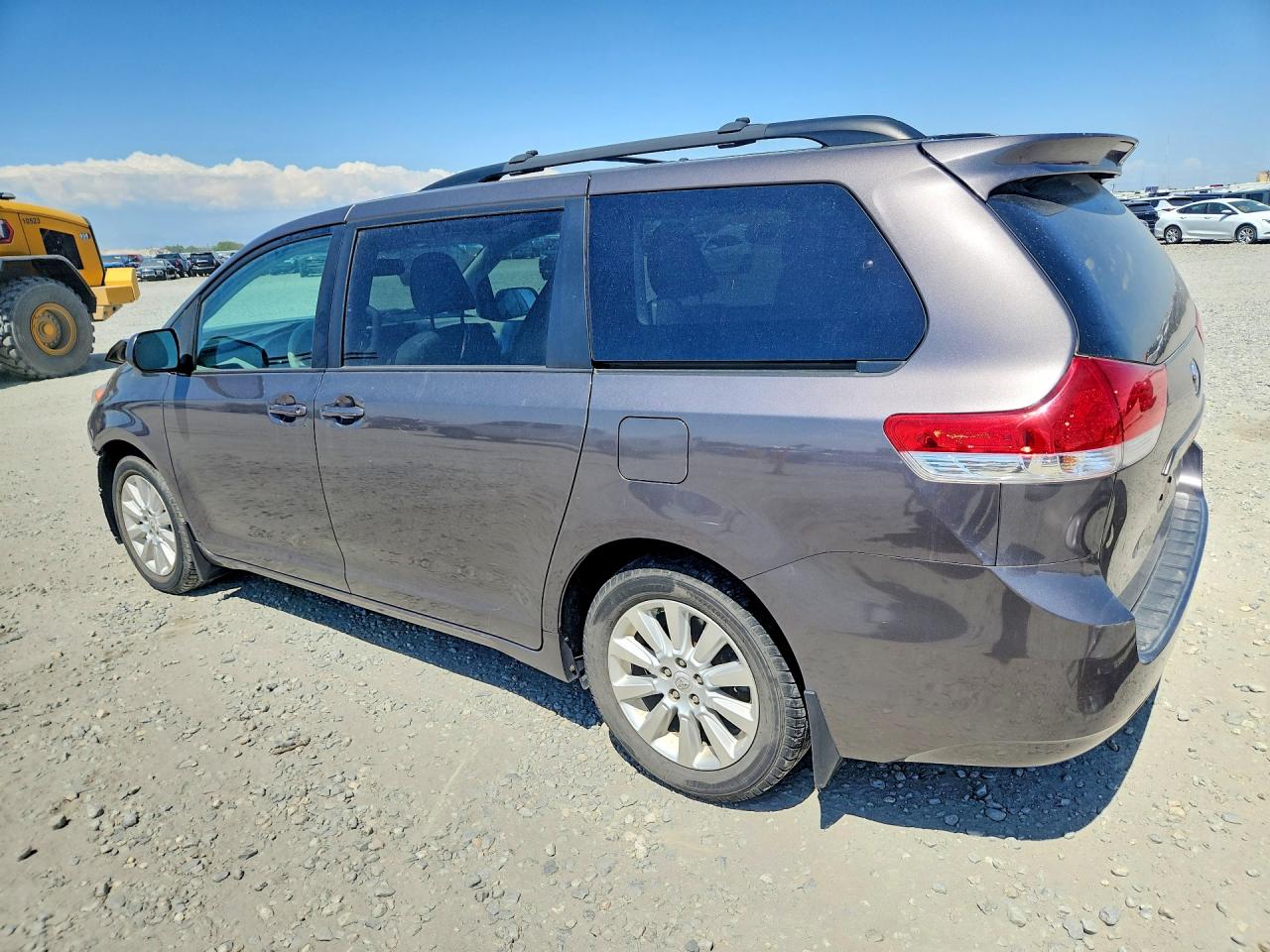 2012 Toyota Sienna Xle 7-passenger Gray vin: 5TDDK3DC6CS044295