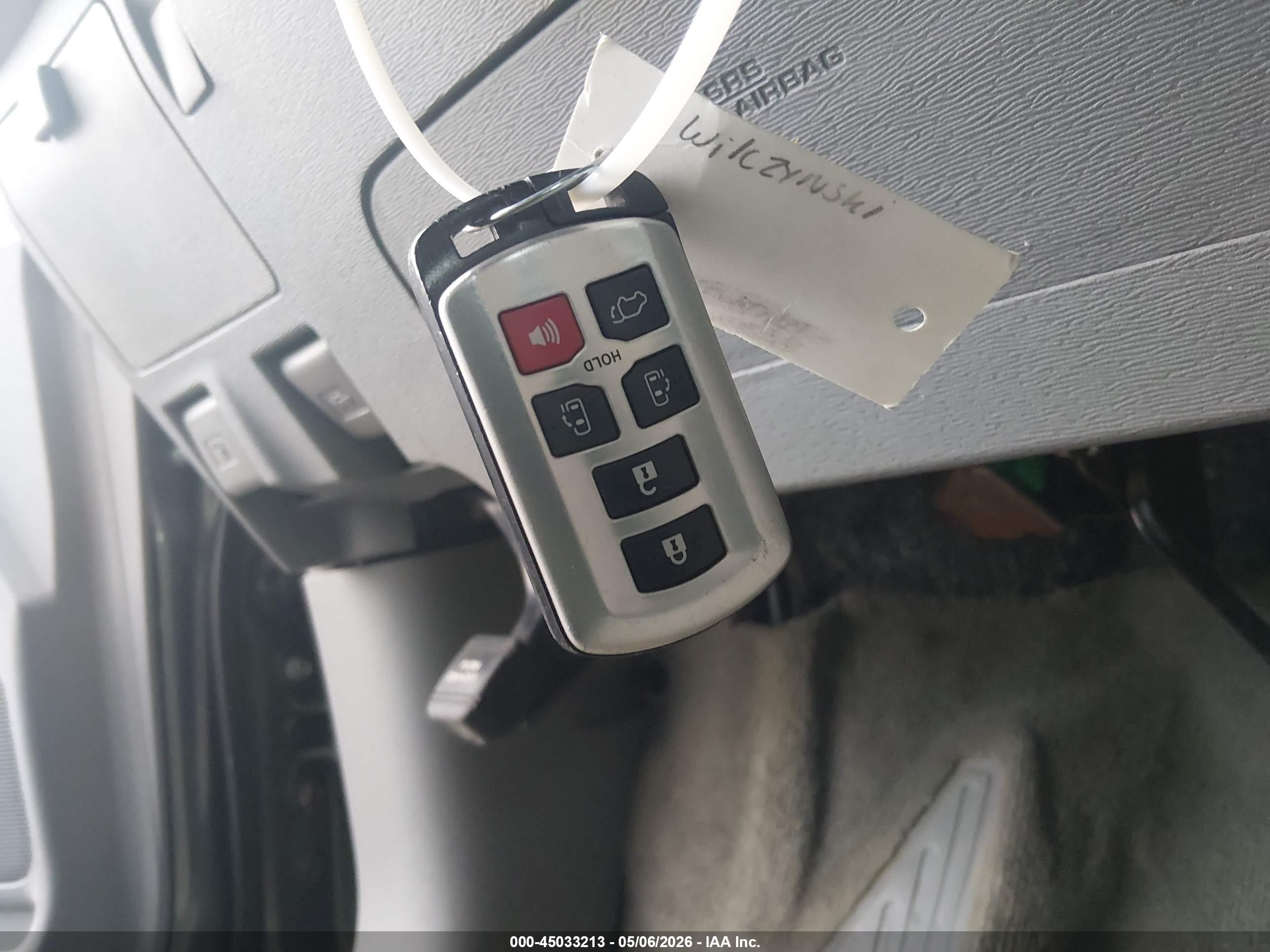 2012 Toyota Sienna Xle 7 Passenger Gray vin: 5TDDK3DC6CS044829