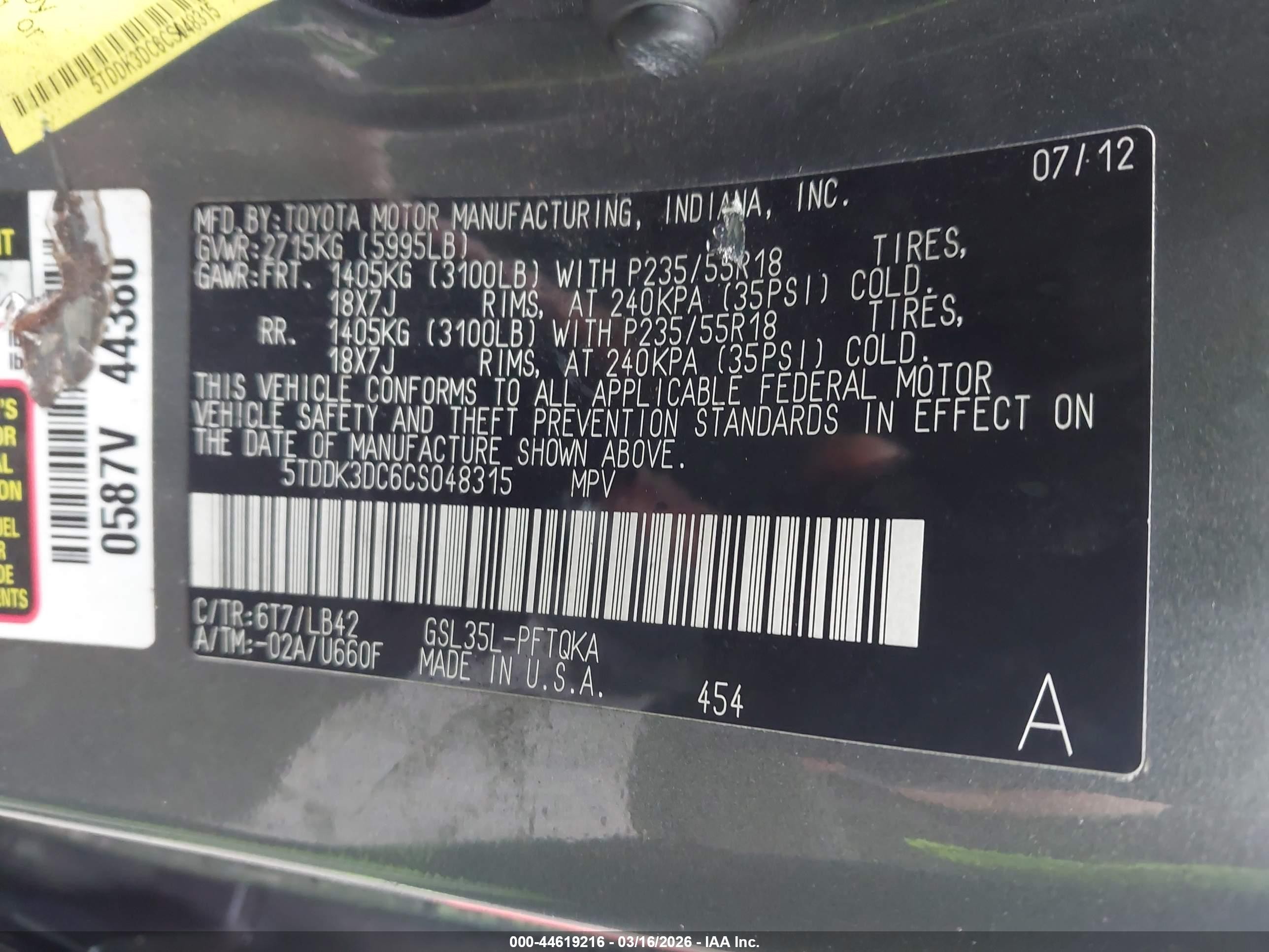 2012 Toyota Sienna Xle 7 Passenger Green vin: 5TDDK3DC6CS048315