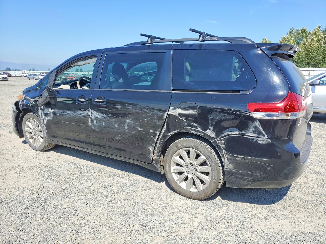 2013 Toyota Sienna Xle 7-passenger Черный vin: 5TDDK3DC6DS065536