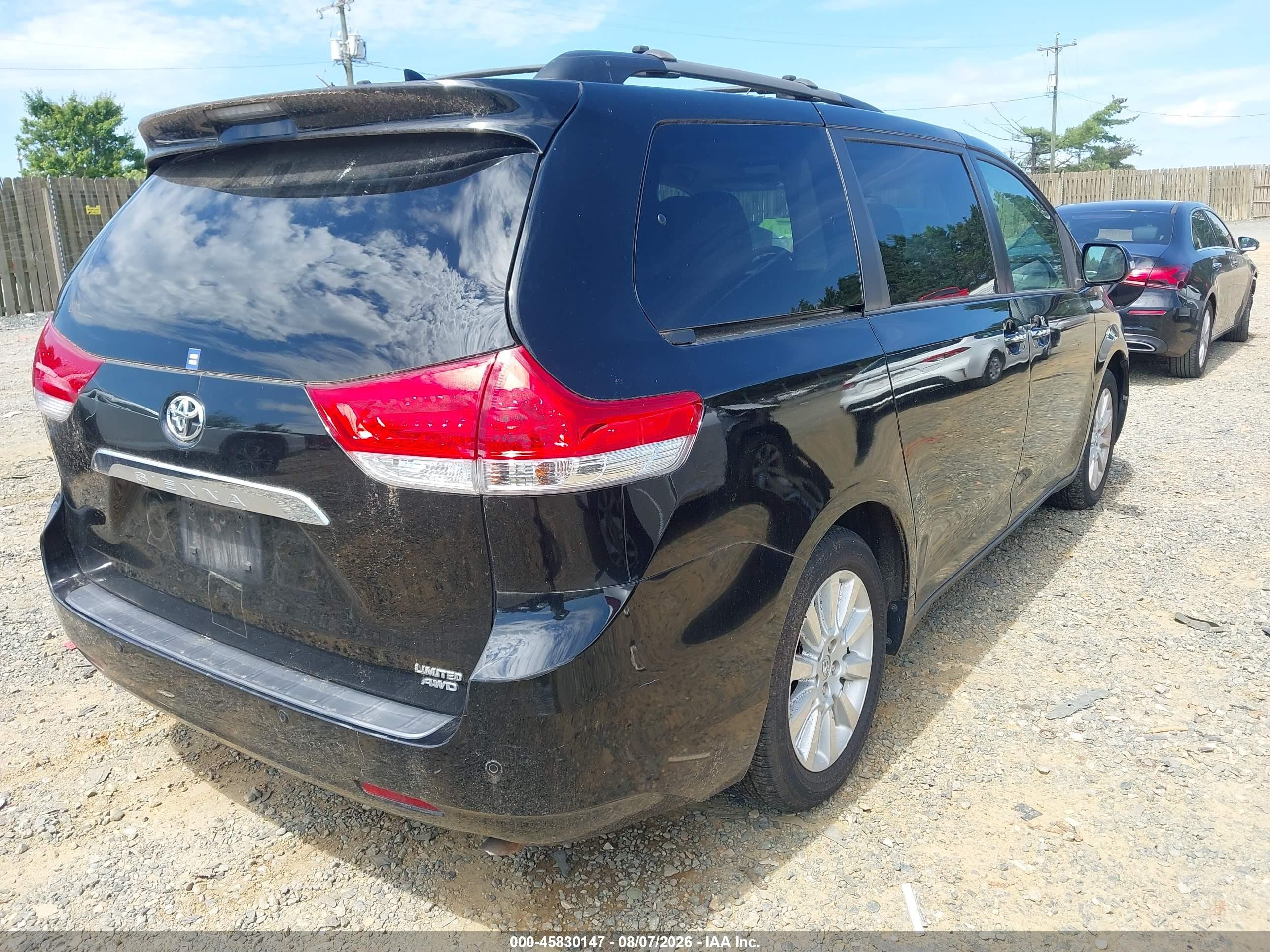 2014 Toyota Sienna Xle/limited Black vin: 5TDDK3DC6ES081964