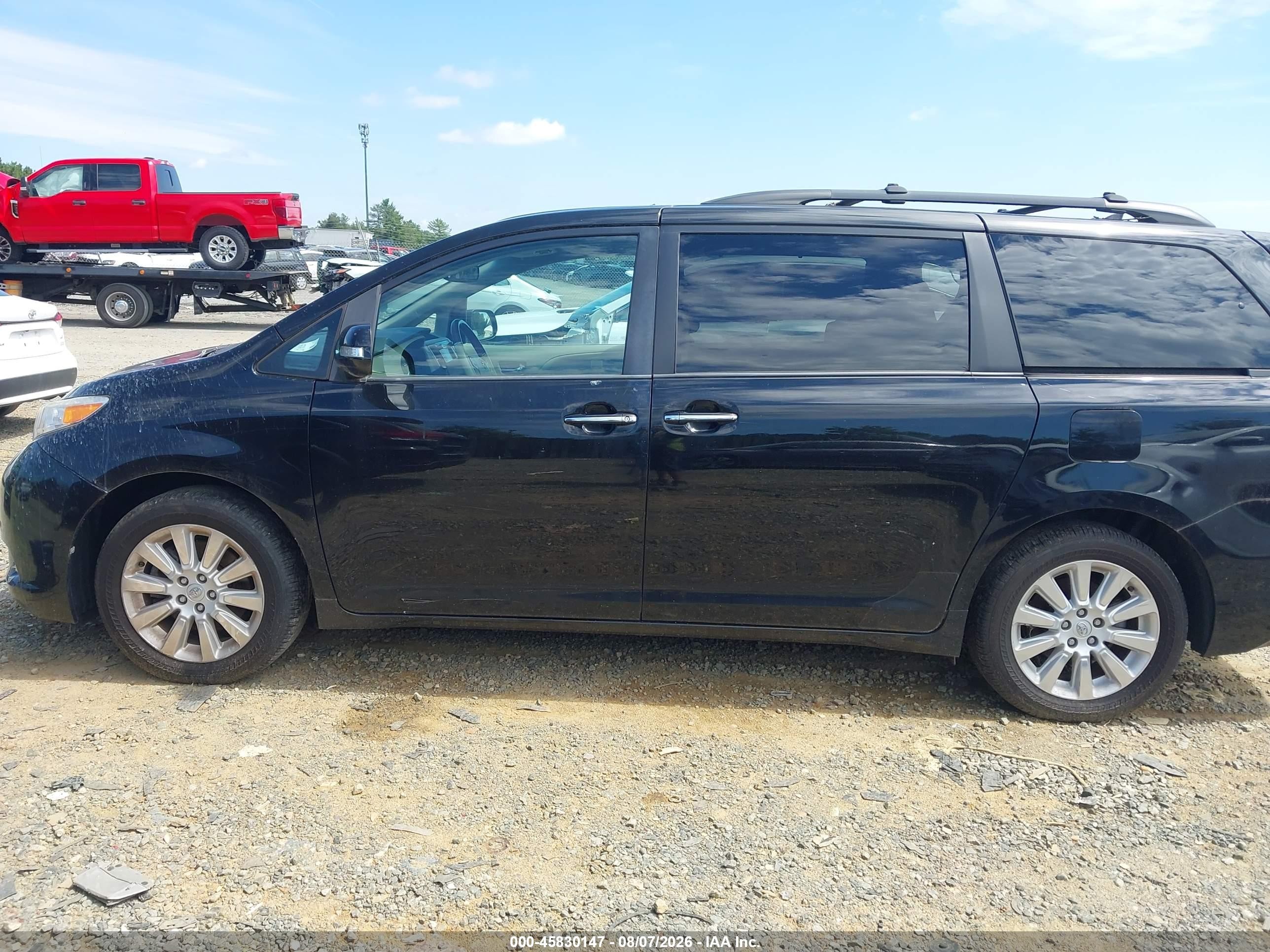 2014 Toyota Sienna Xle/limited Black vin: 5TDDK3DC6ES081964