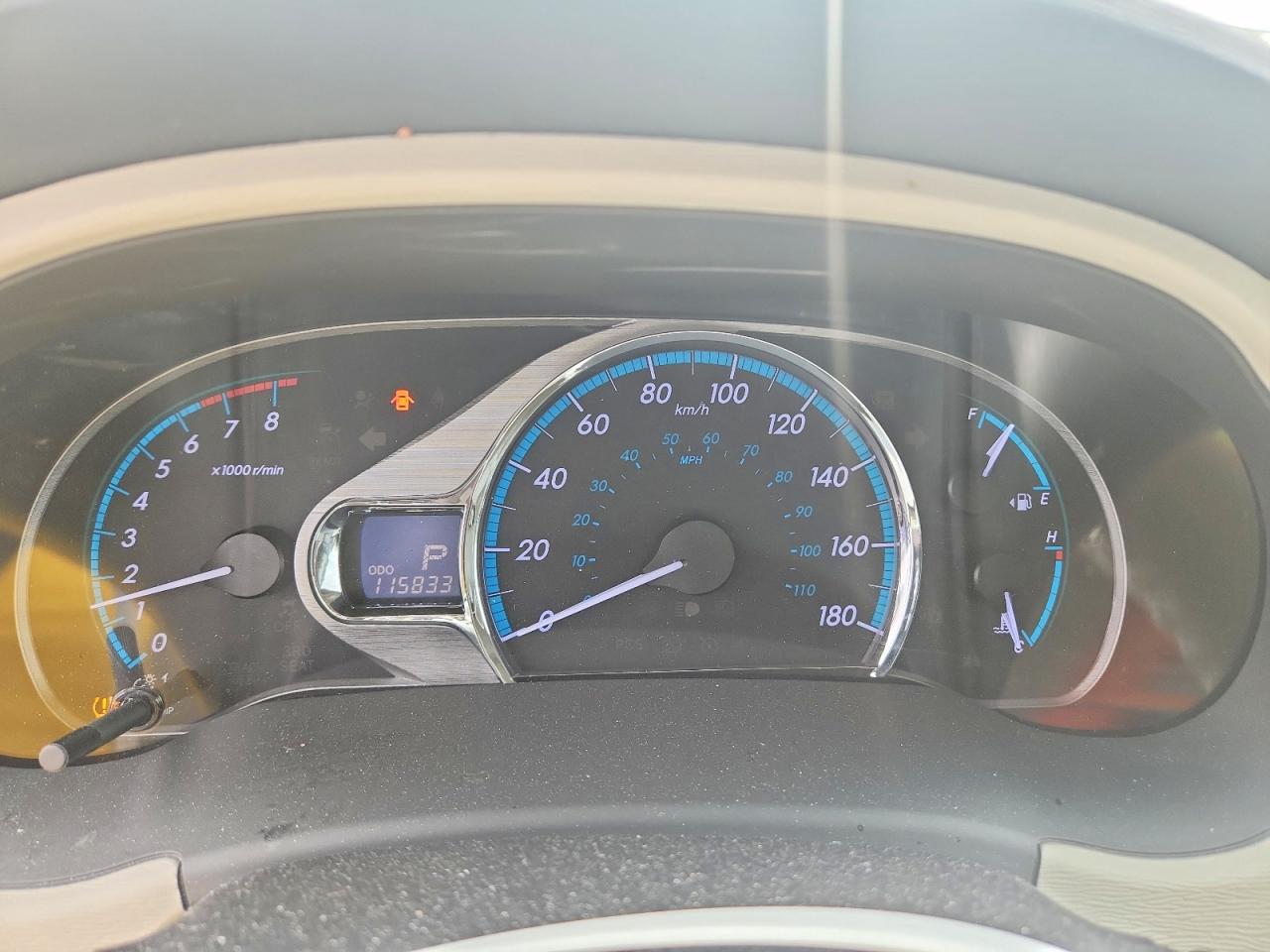2014 Toyota Sienna Xle 7-passenger Серебряный vin: 5TDDK3DC6ES082290