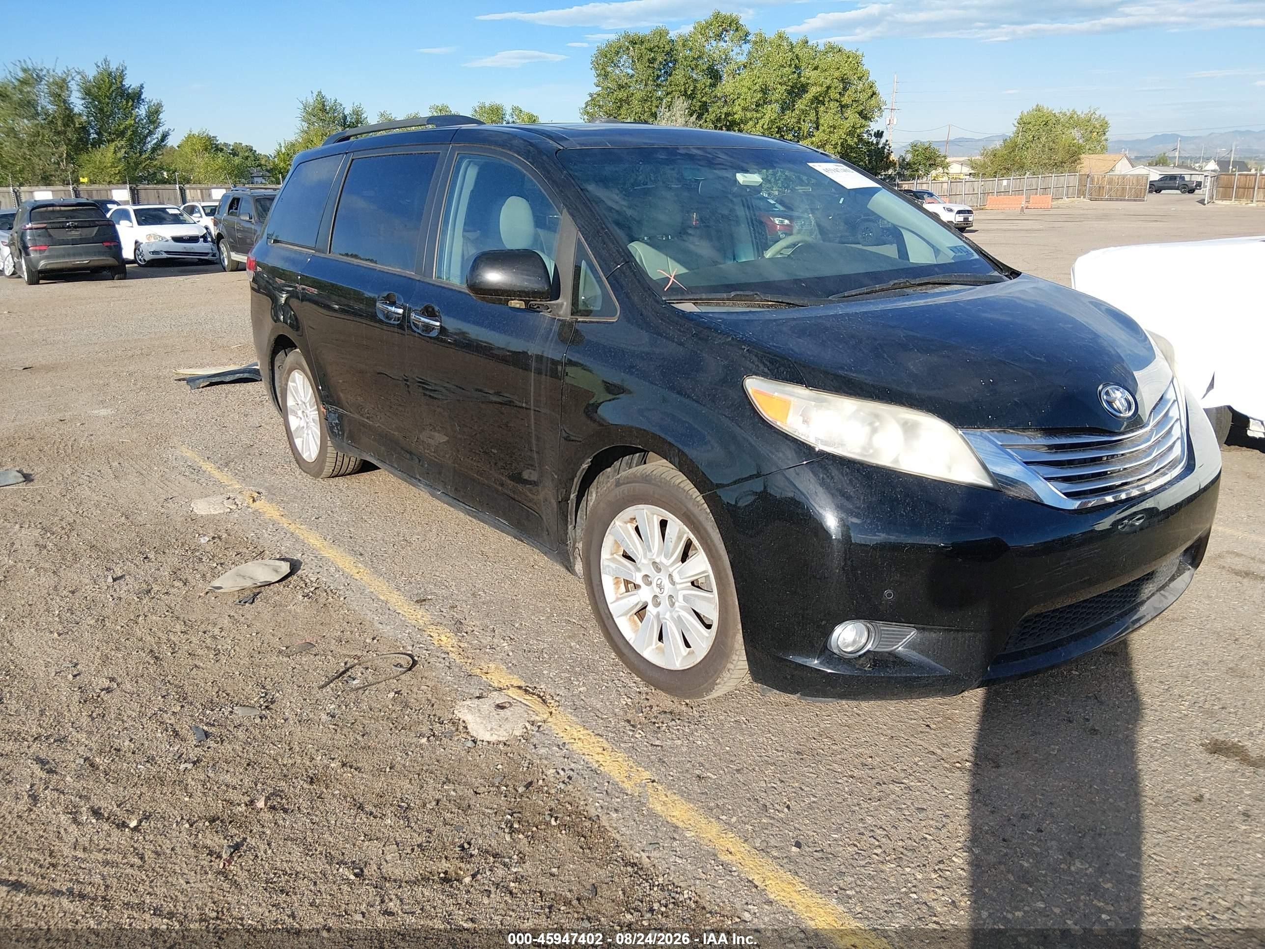 2011 Toyota Sienna Limited Black vin: 5TDDK3DC7BS002894