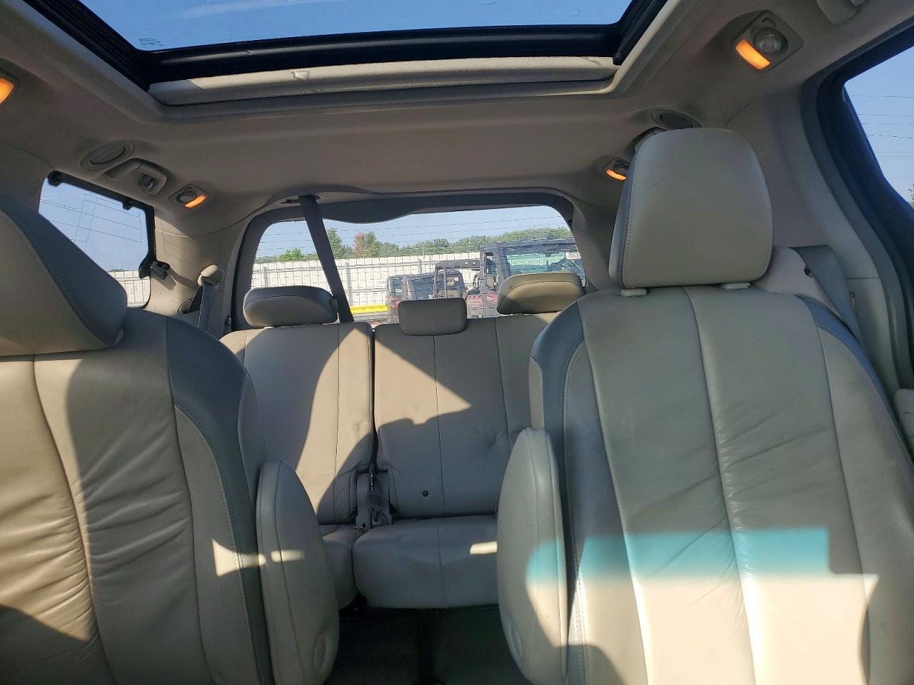 2012 Toyota Sienna Limited 7-passenger Charcoal vin: 5TDDK3DC7CS036335