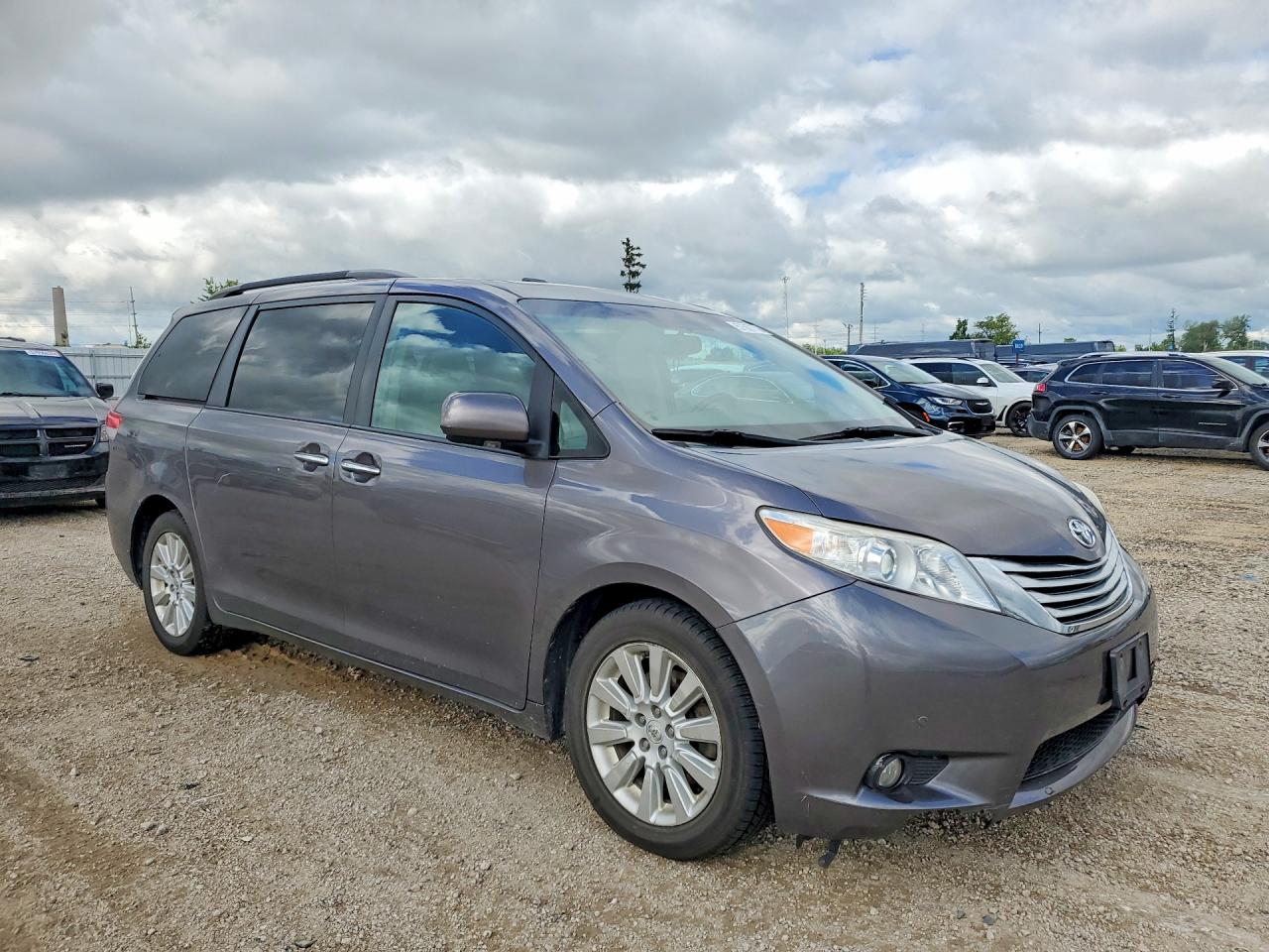 2012 Toyota Sienna Limited 7-passenger Gray vin: 5TDDK3DC7CS046198