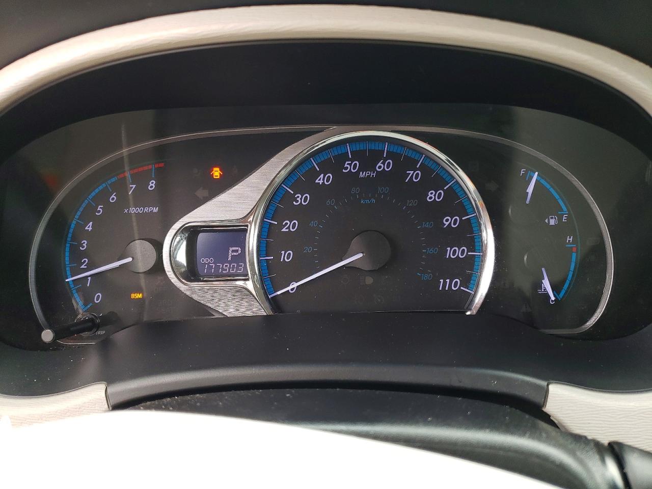 2013 Toyota Sienna Xle 7-passenger Серый vin: 5TDDK3DC7DS055646