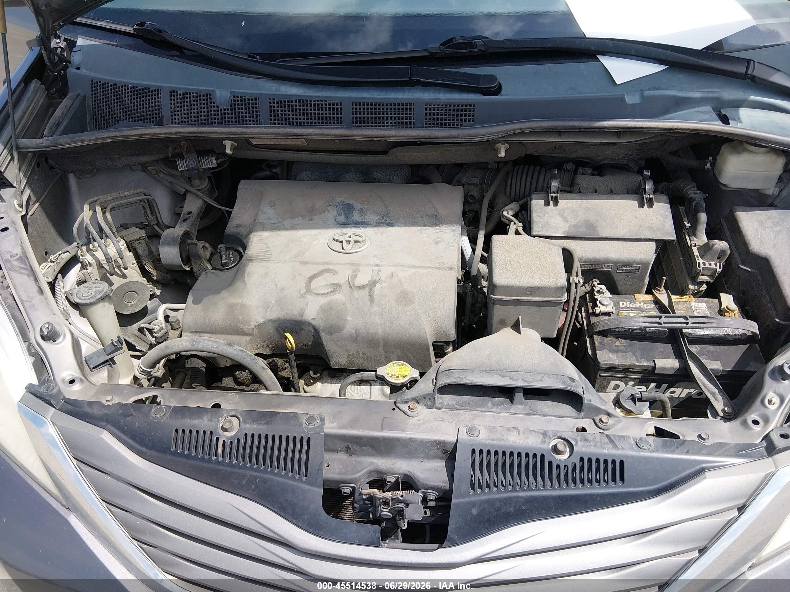 2013 Toyota Sienna Xle 7 Passenger Gray vin: 5TDDK3DC7DS063195