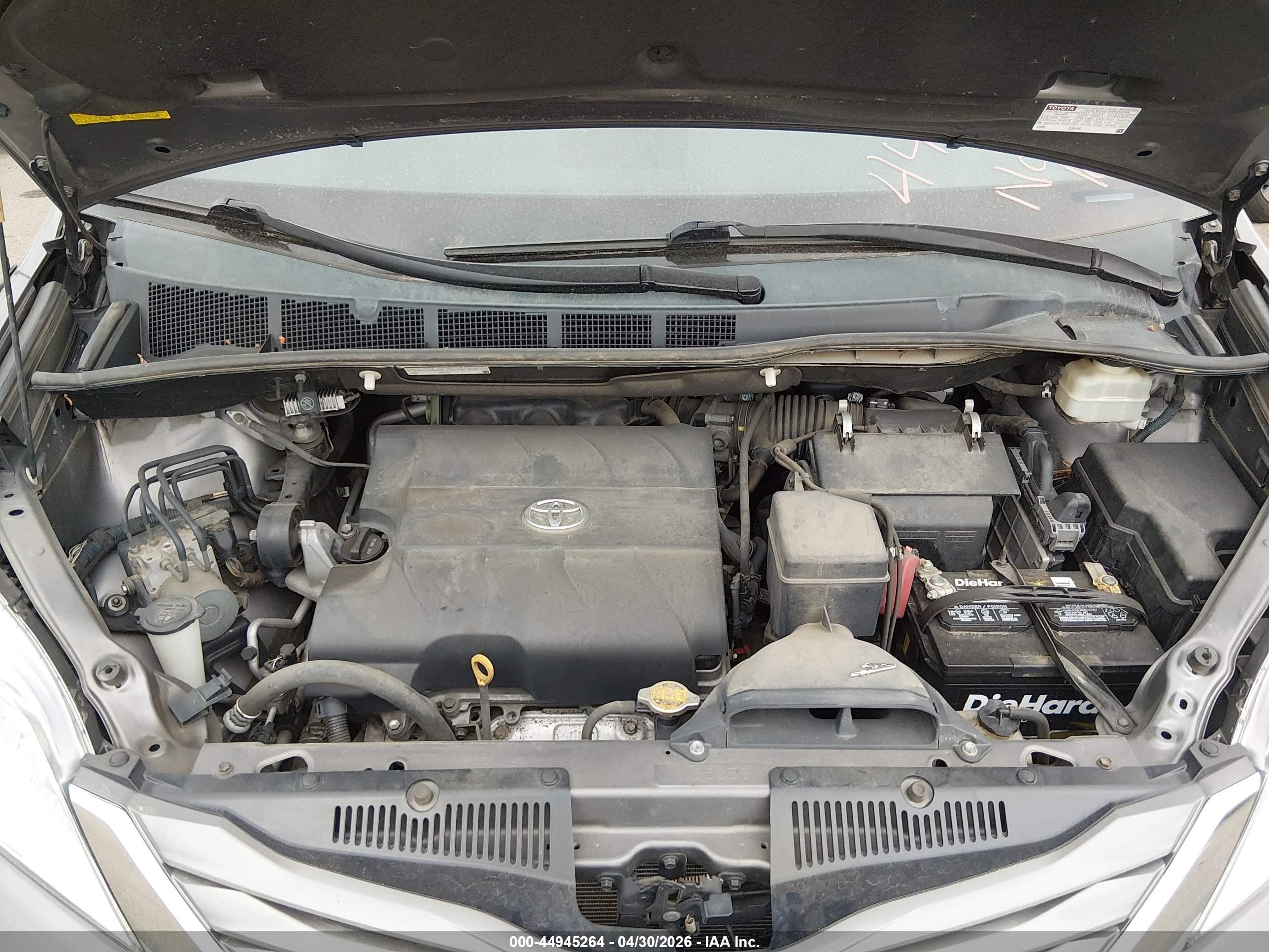 2014 Toyota Sienna Xle 7 Passenger Gray vin: 5TDDK3DC7ES082136
