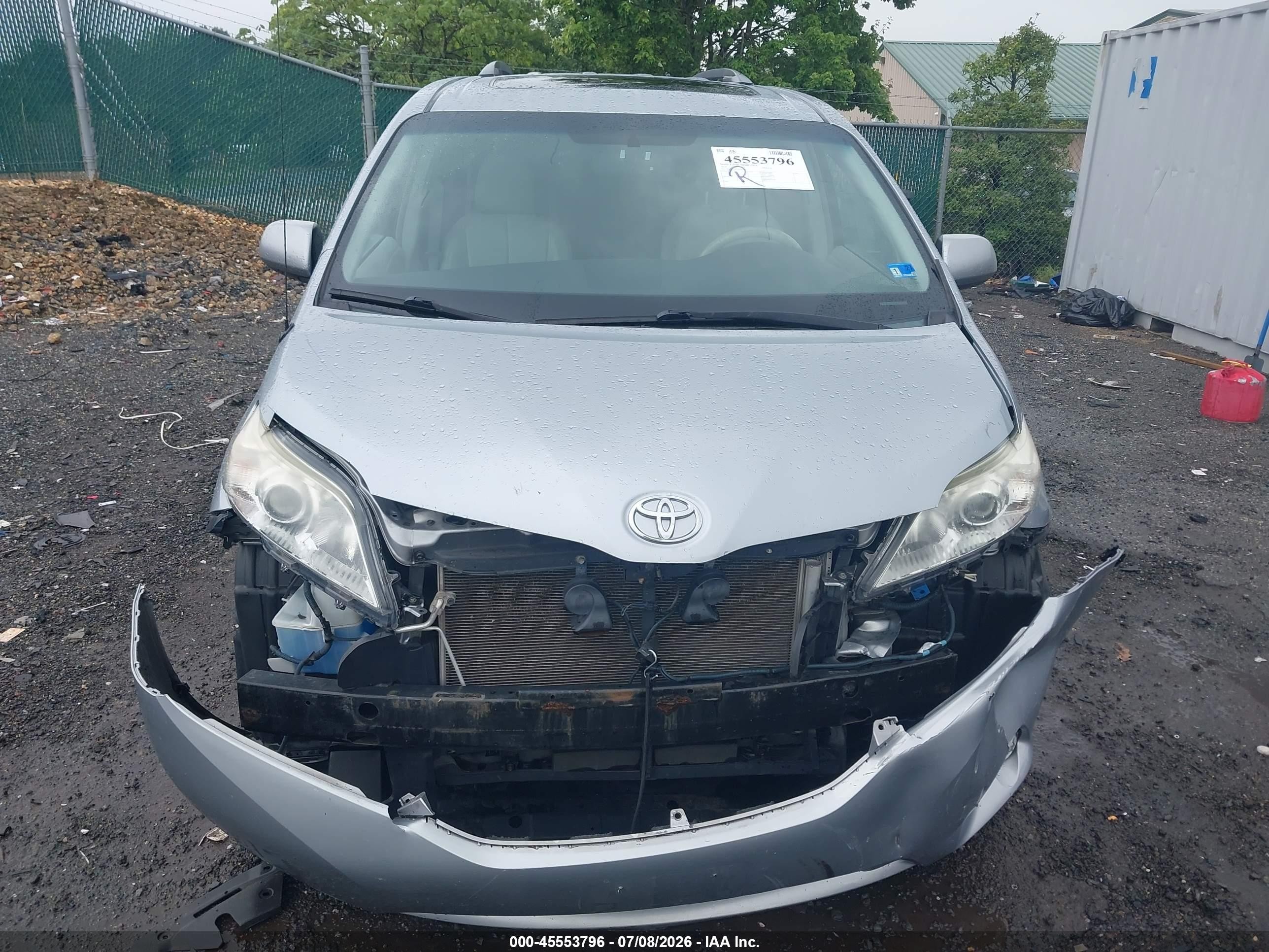 2014 Toyota Sienna Xle 7 Passenger Gray vin: 5TDDK3DC7ES090608