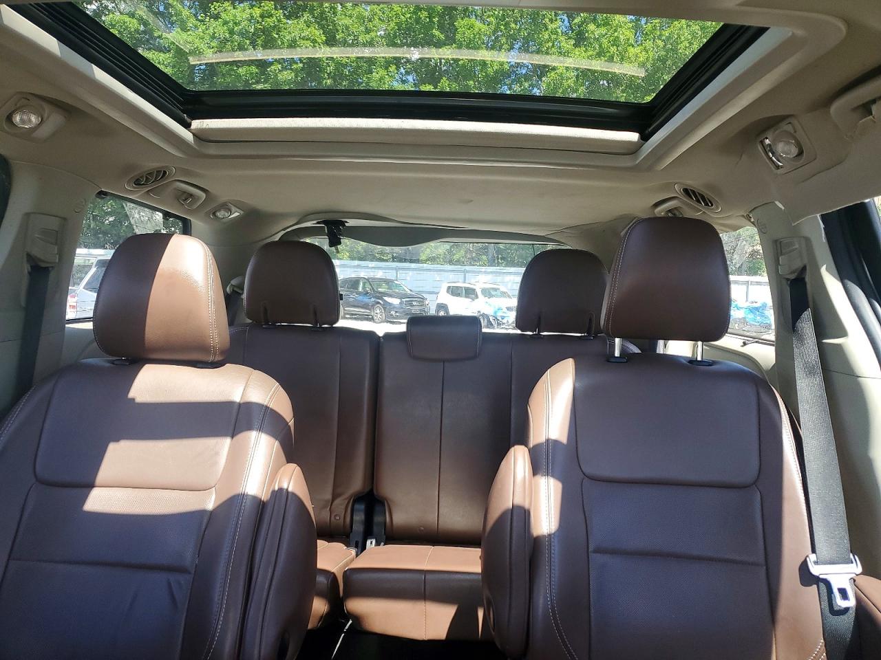 2015 Toyota Sienna Limited Premium 7-passenger Серый vin: 5TDDK3DC7FS102919