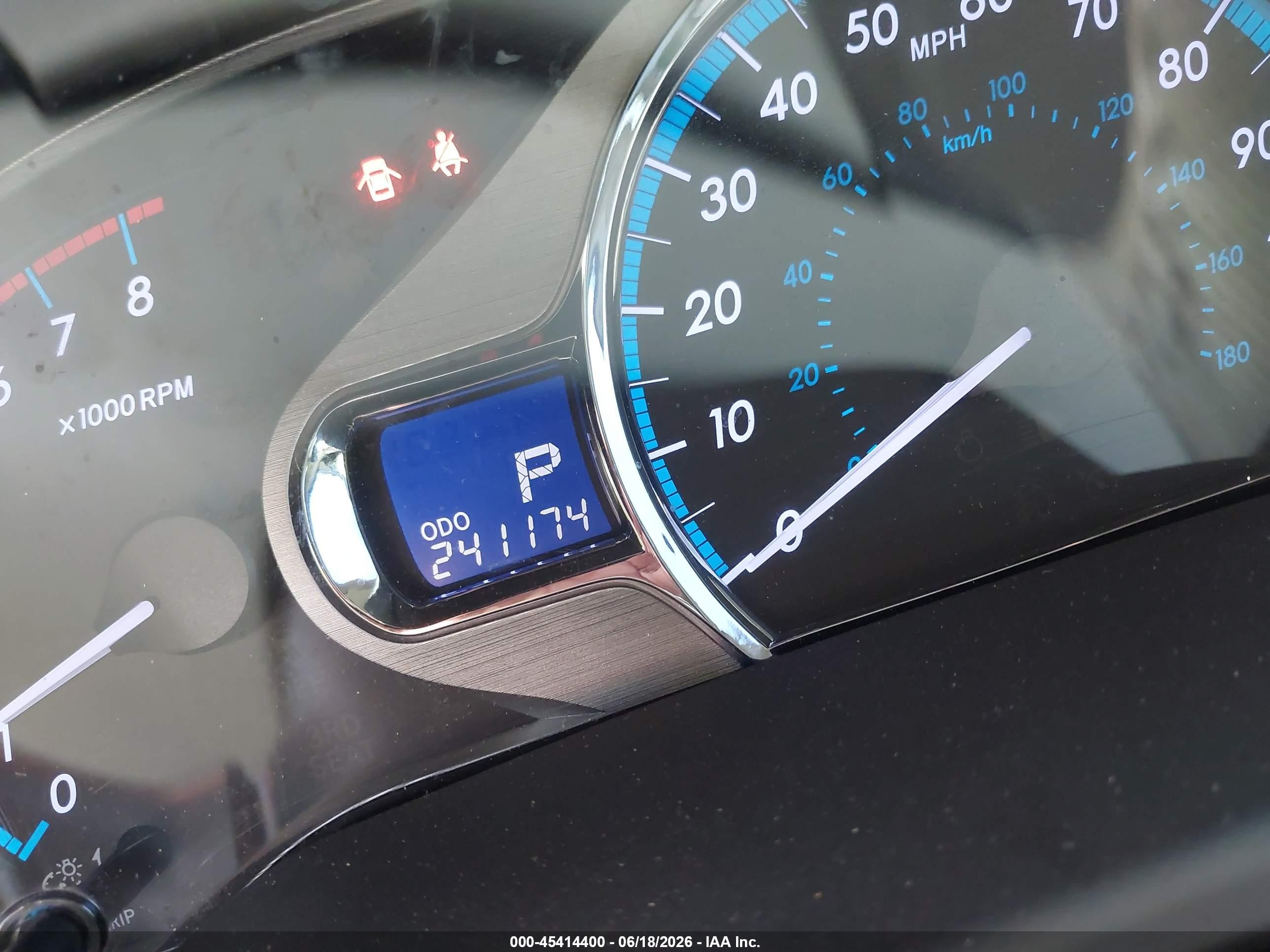 2011 Toyota Sienna Xle Черный vin: 5TDDK3DC8BS001950