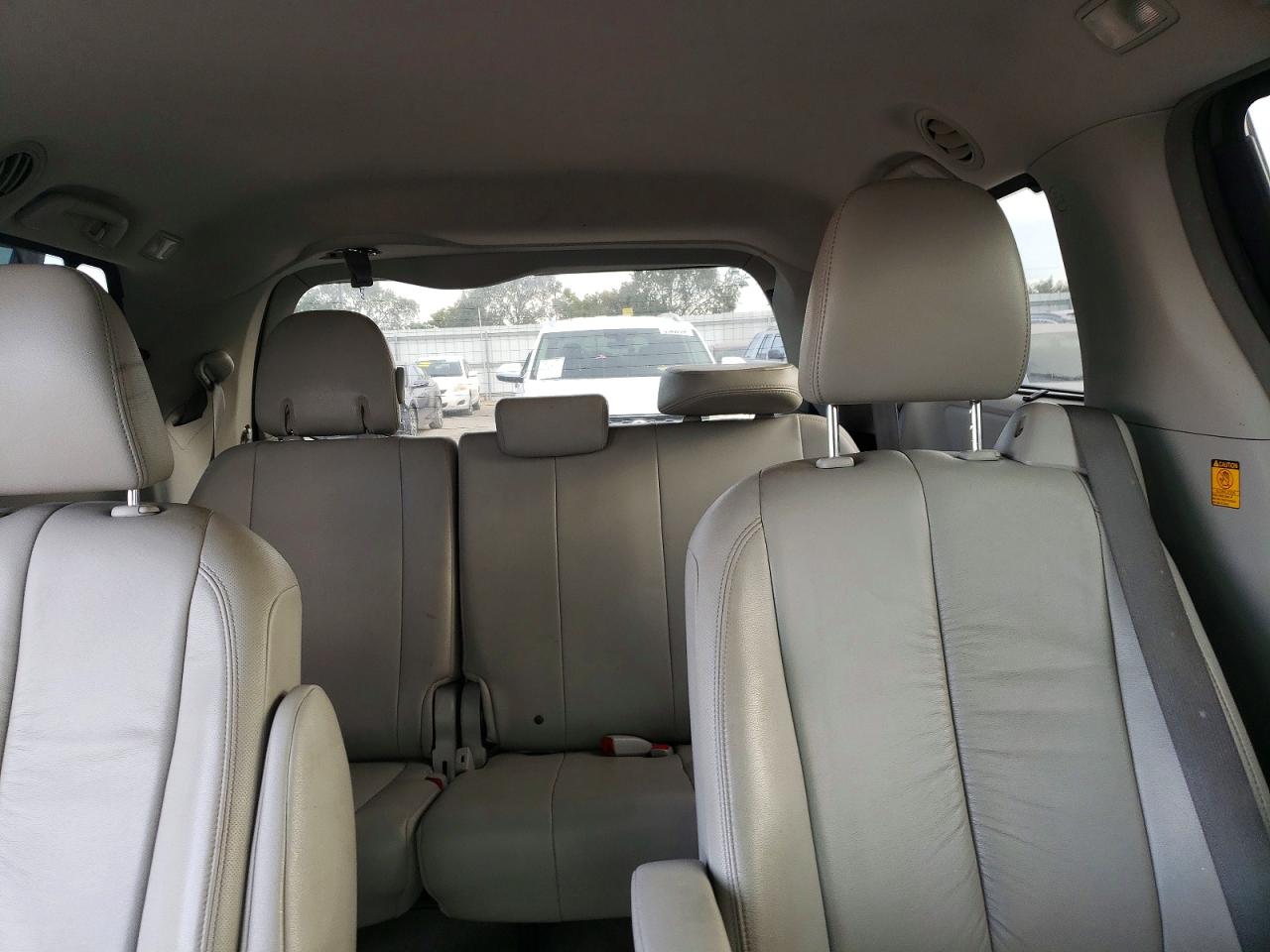 2012 Toyota Sienna Xle 7-passenger Gray vin: 5TDDK3DC8CS039163