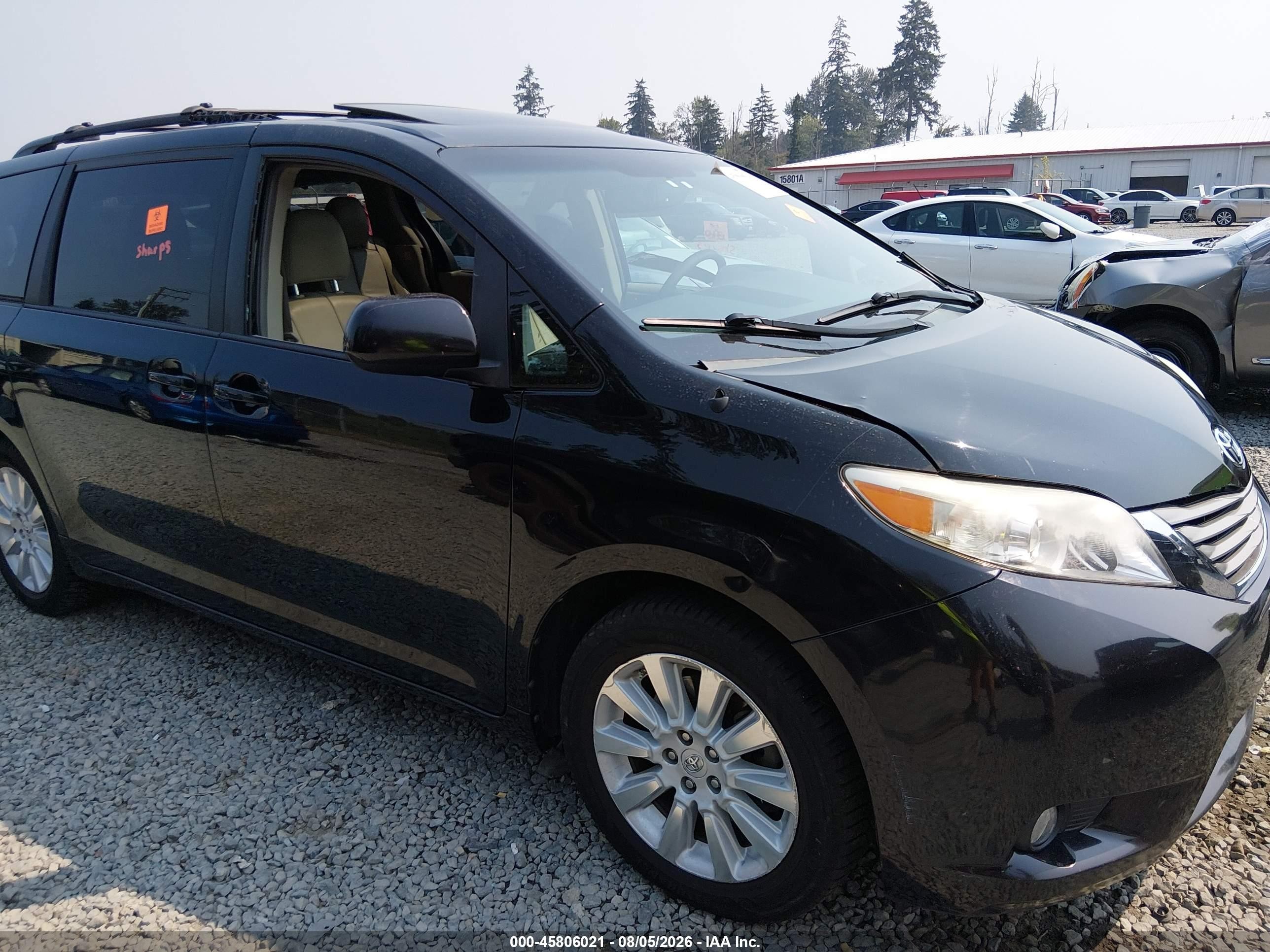 2013 Toyota Sienna Xle 7 Passenger Черный vin: 5TDDK3DC8DS063349