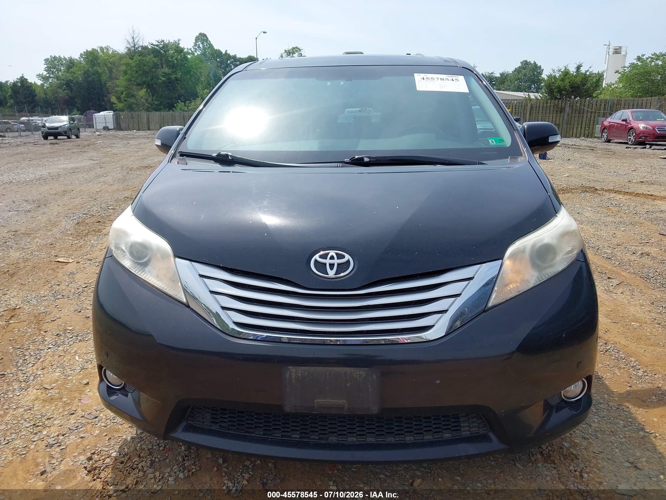 2013 Toyota Sienna Limited 7 Passenger Black vin: 5TDDK3DC8DS065053