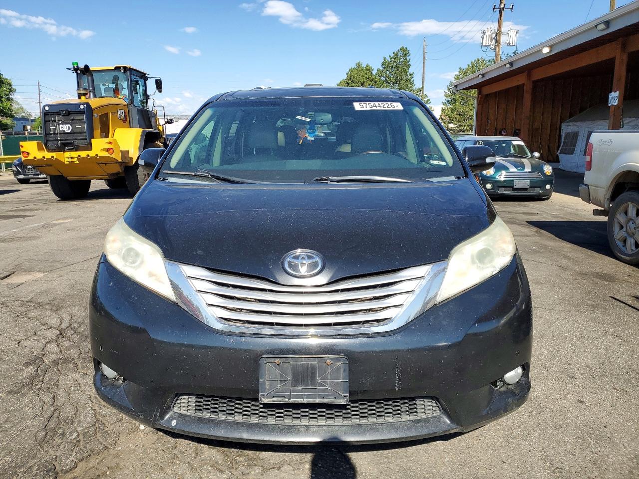 2013 Toyota Sienna Limited 7-passenger Black vin: 5TDDK3DC8DS069927