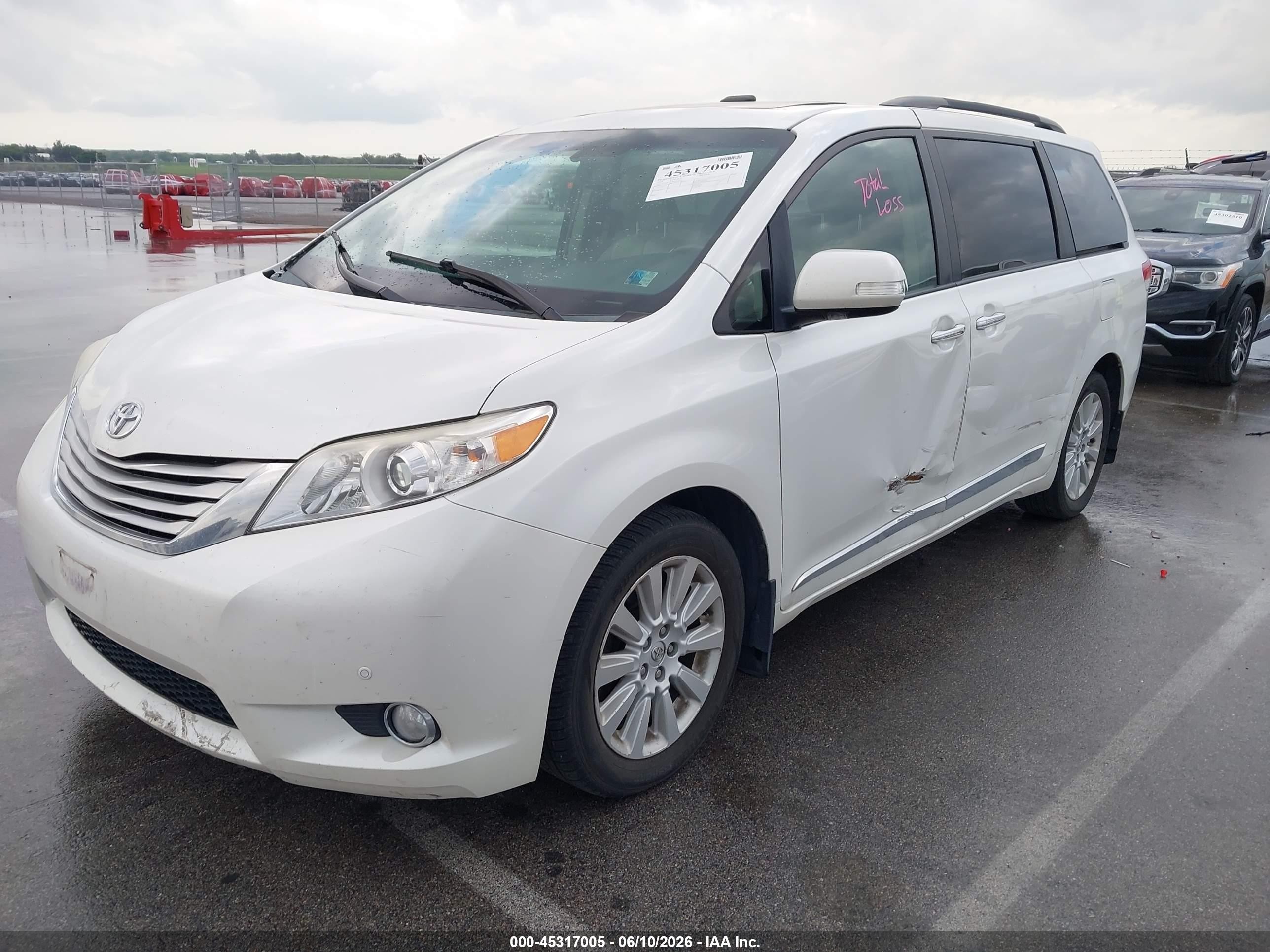 2014 Toyota Sienna Limited 7 Passenger White vin: 5TDDK3DC8ES075034