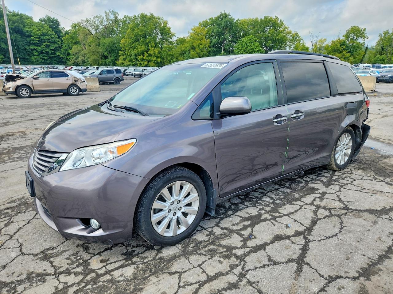 2015 Toyota Sienna Xle 7-passenger Gray vin: 5TDDK3DC8FS125884