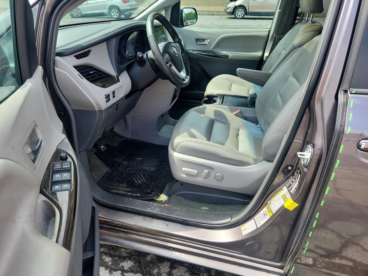 2015 Toyota Sienna Xle 7-passenger Gray vin: 5TDDK3DC8FS125884
