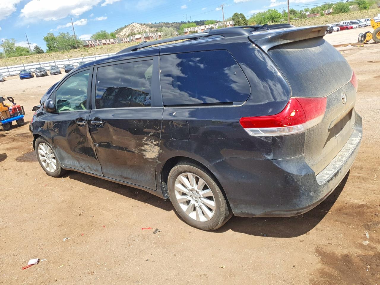2013 Toyota Sienna Xle 7-passenger Black vin: 5TDDK3DC9DS062761
