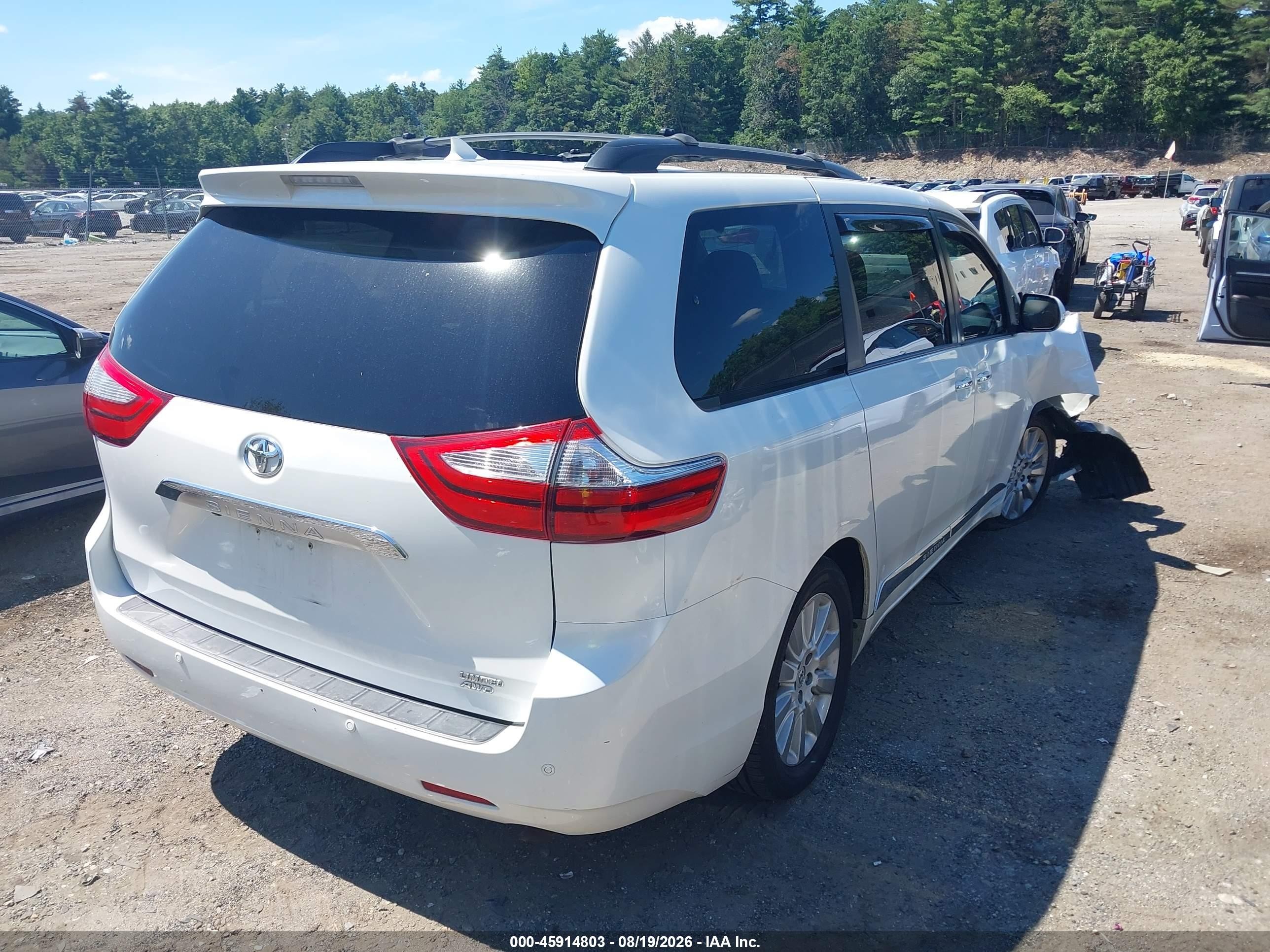 2015 Toyota Sienna Limited Premium 7 Passenger Белый vin: 5TDDK3DC9FS112531