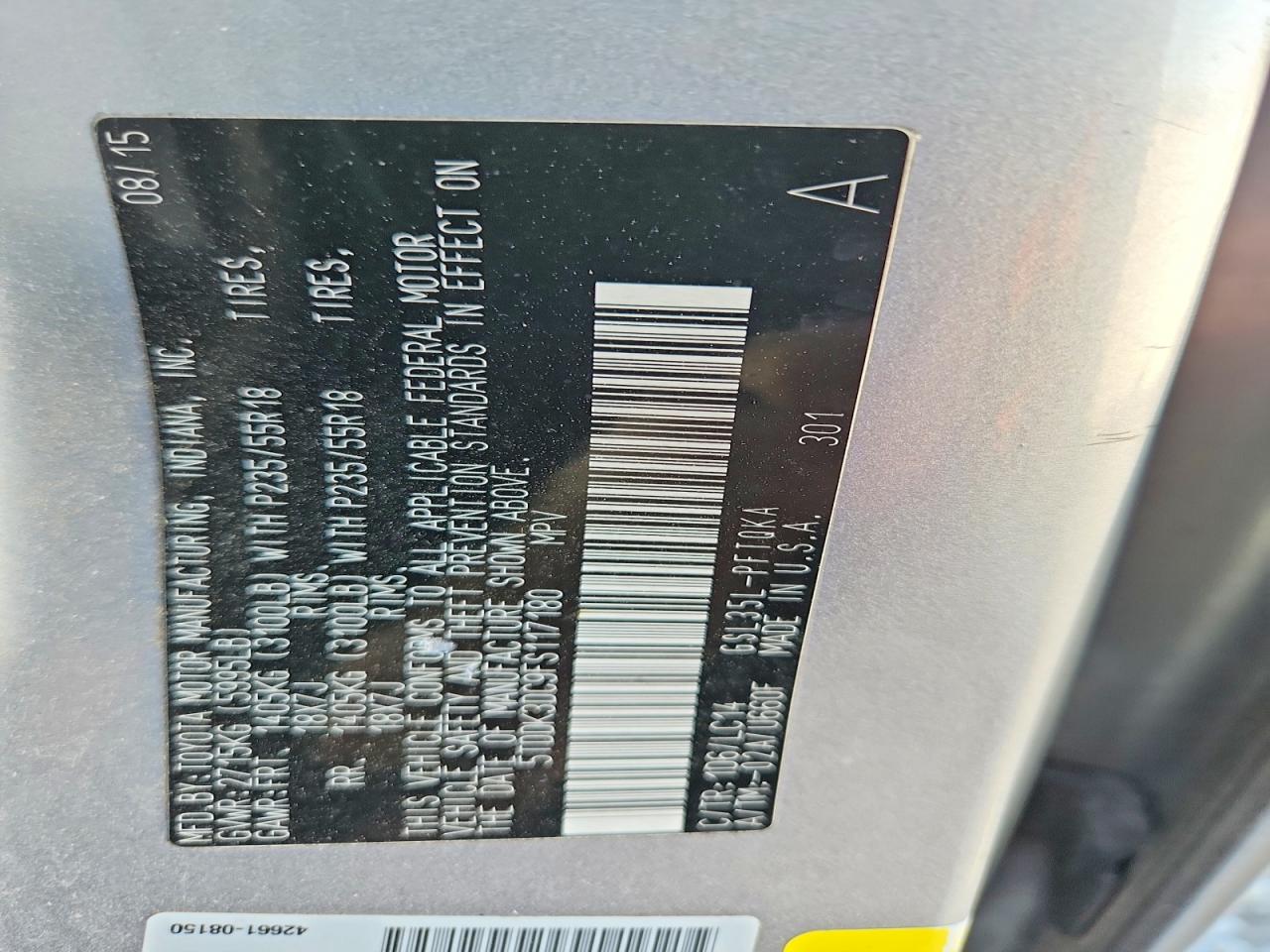 2015 Toyota Sienna Xle 7-passenger Серебряный vin: 5TDDK3DC9FS117180