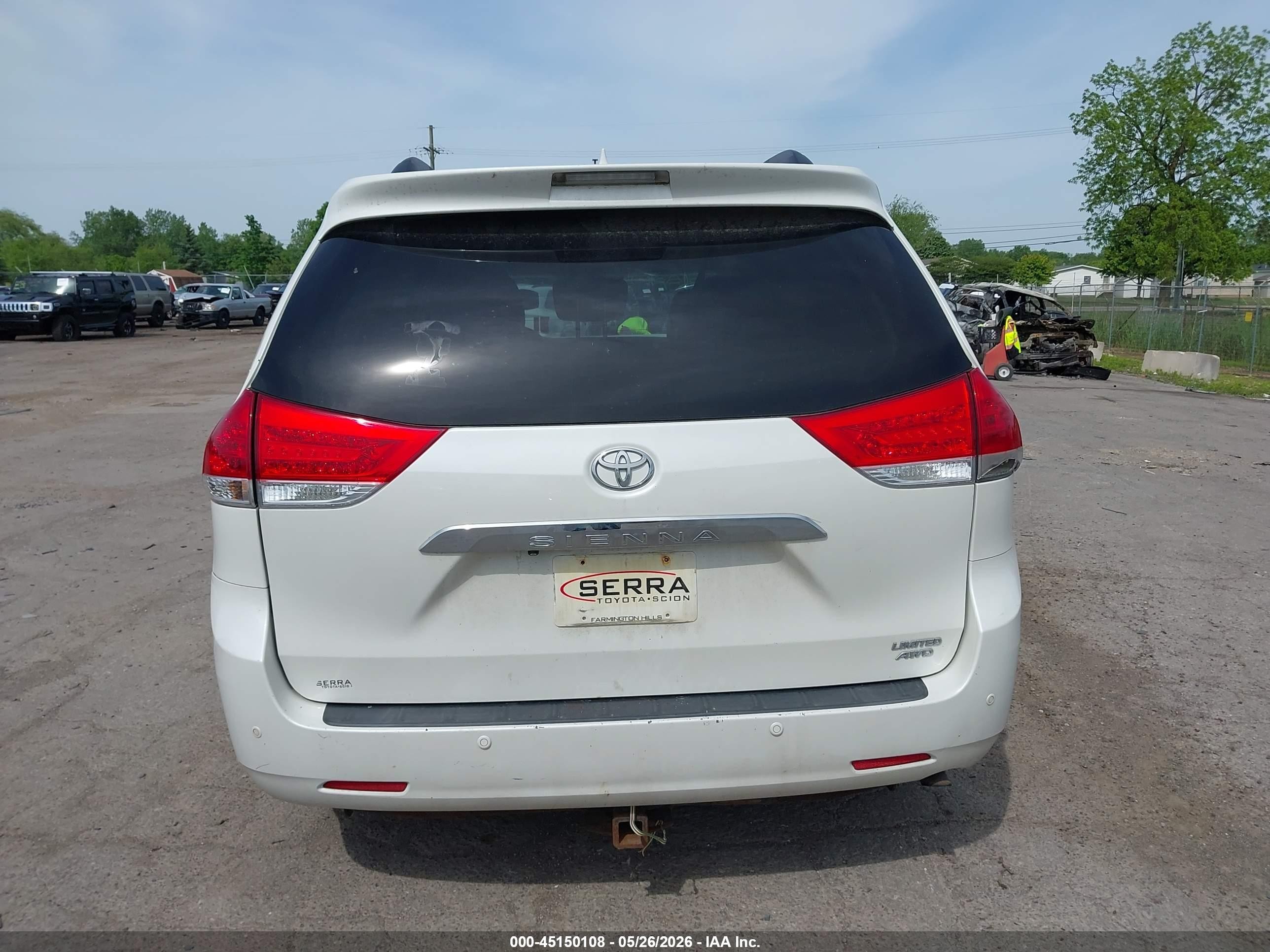 2011 Toyota Sienna Limited Белый vin: 5TDDK3DCXBS005014