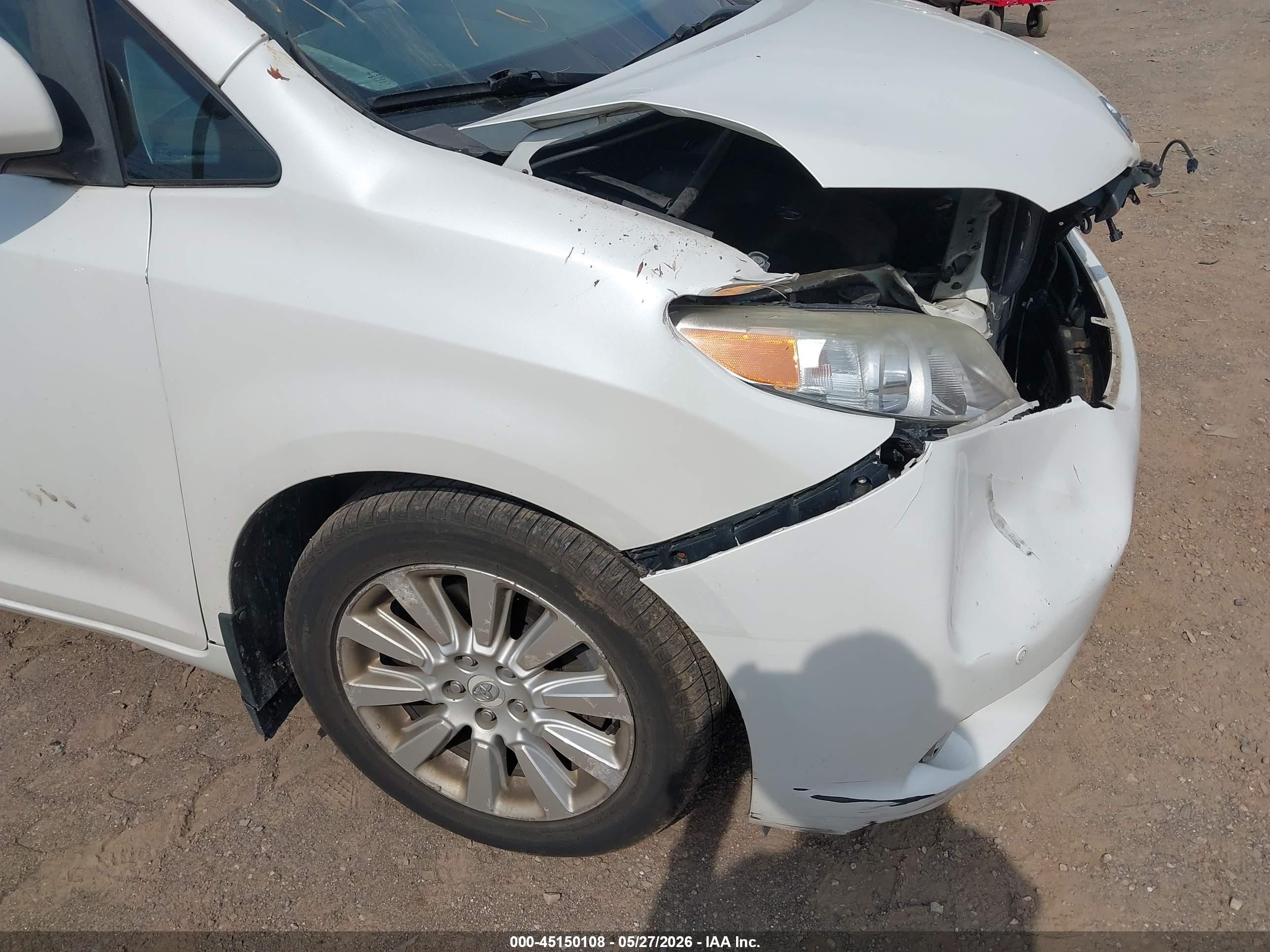 2011 Toyota Sienna Limited Белый vin: 5TDDK3DCXBS005014