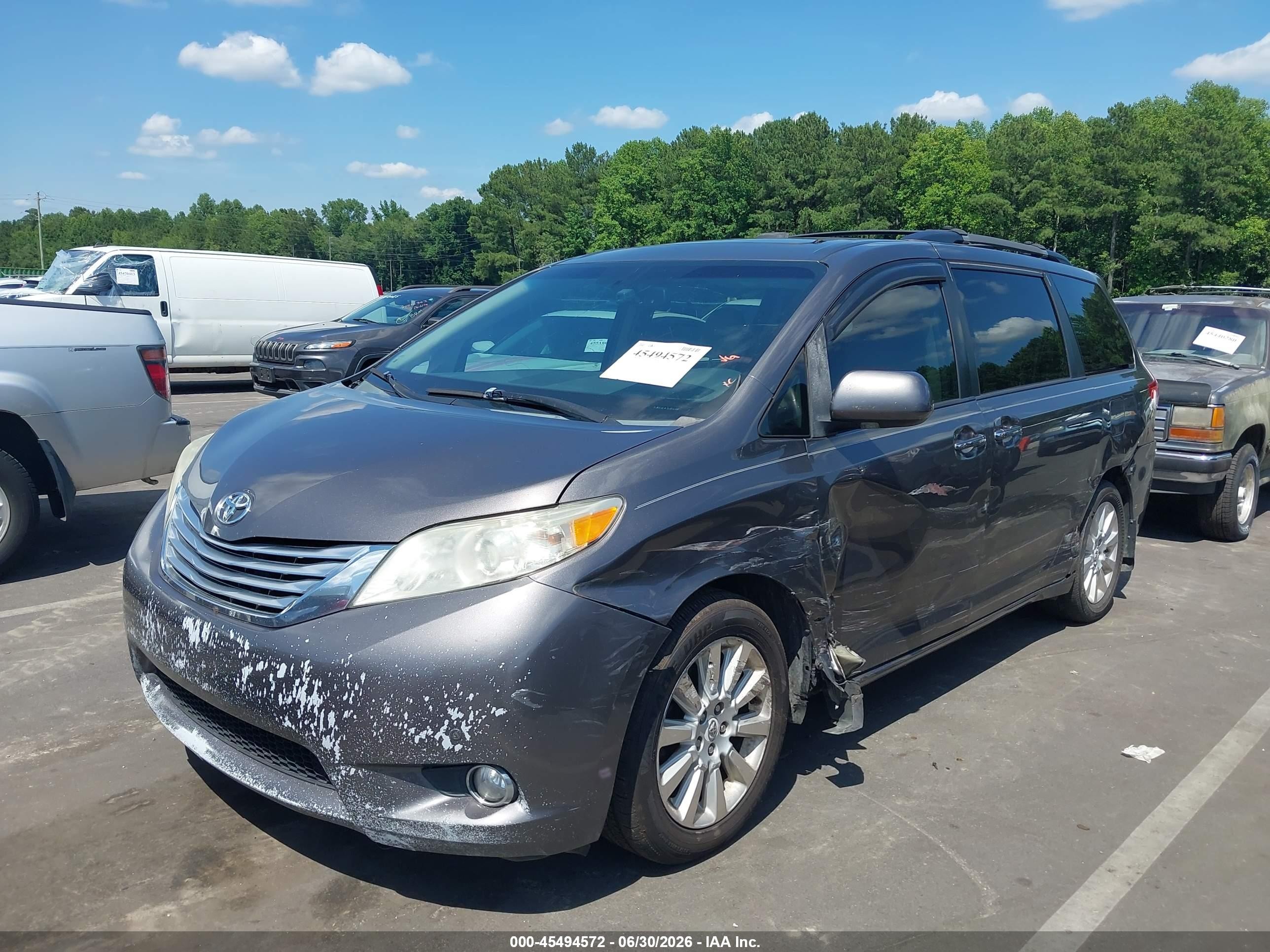 2011 Toyota Sienna Limited Серый vin: 5TDDK3DCXBS027255